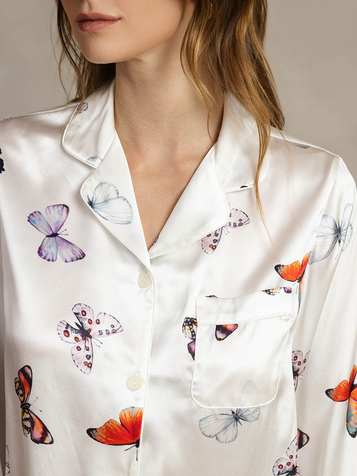Women's Pure Silk White Butterfly Print Long Sleeve Notch Collar Pajamas Set