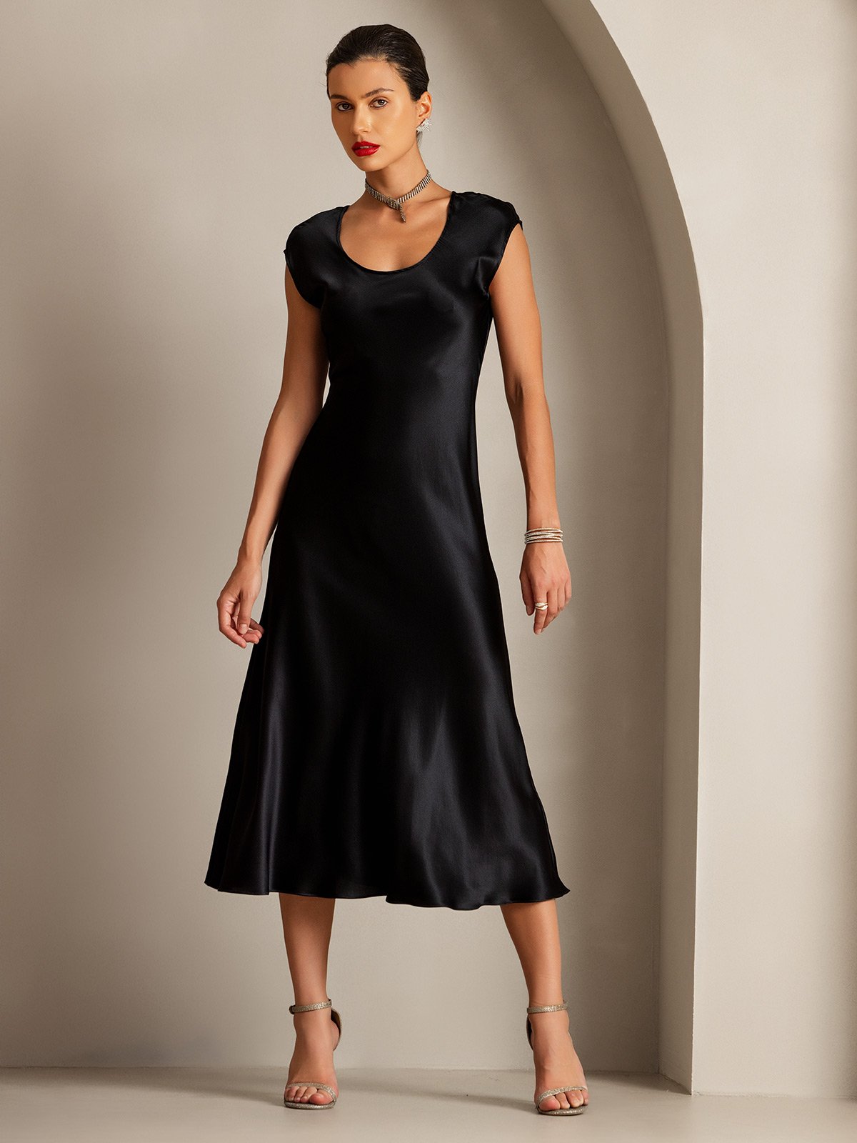 19Momme Silk Cap Sleeve Round Neck Midi Dress