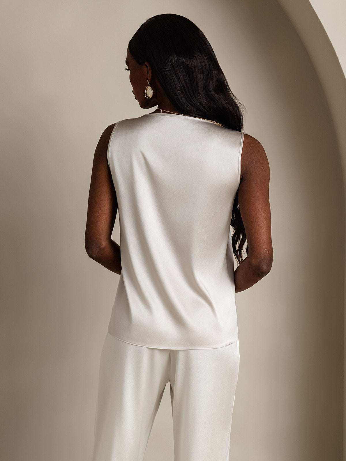 19Momme Silk Sleeveless Round Neck Women's Tank Top