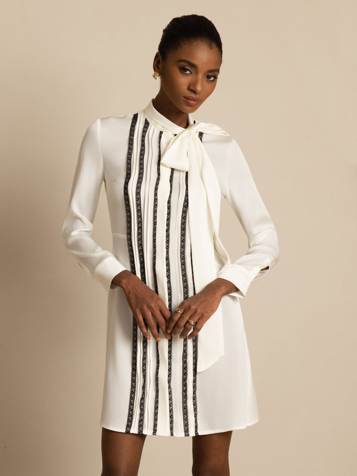 19Momme Silk  Women's Tie-Neck Short Shirt Dress with Vertical Pleated