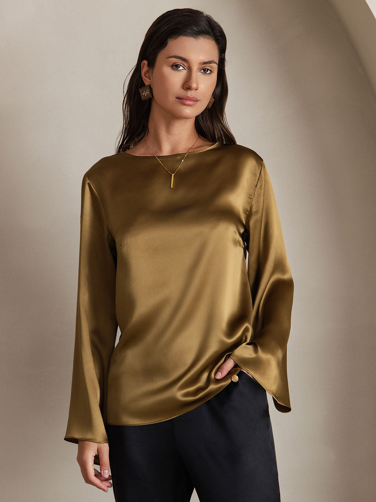 19Momme Silk Bell Sleeve Boat Neck Women's Top