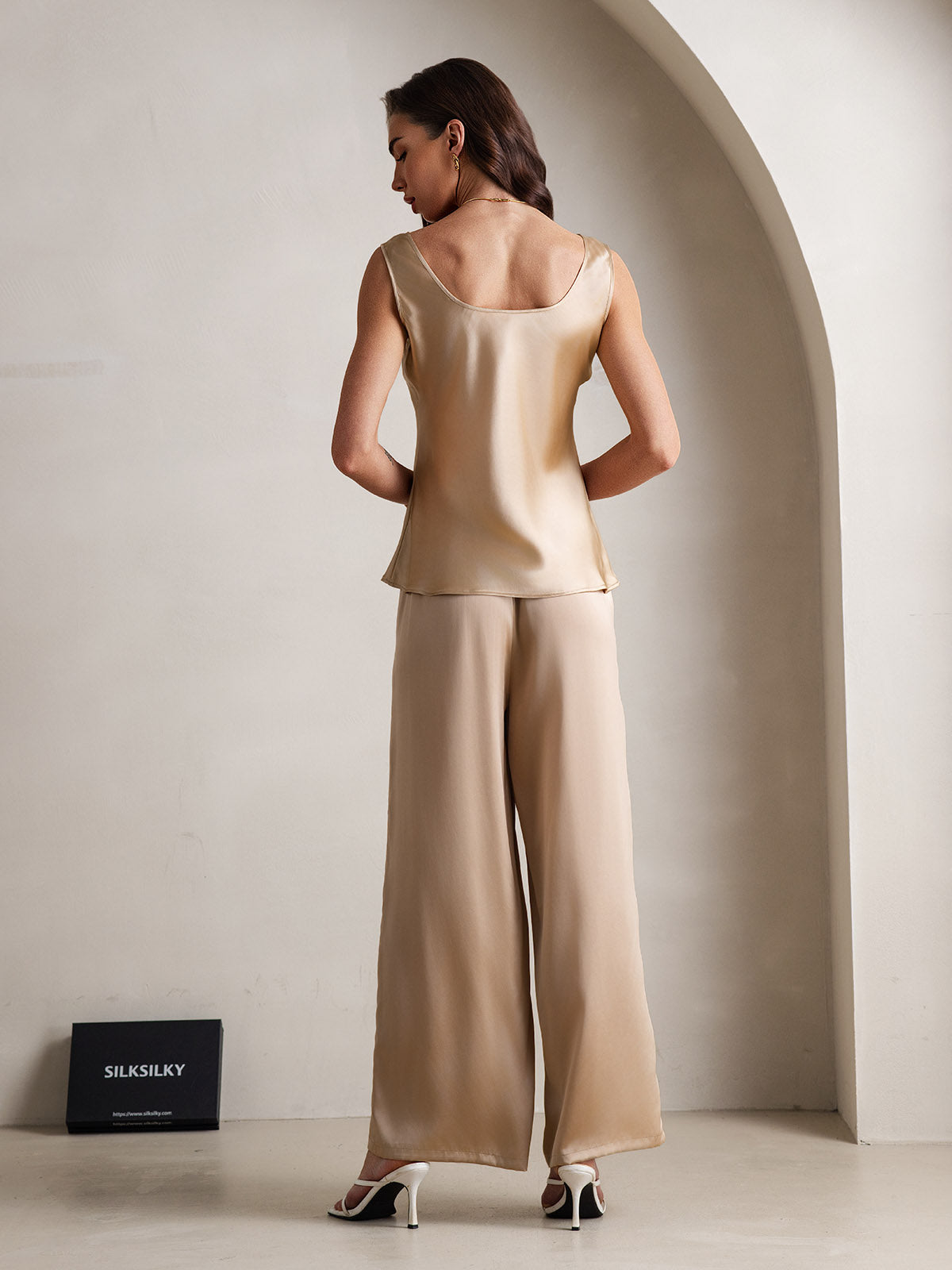 Pure Silk Sleeveless U-Neck Tank Top & Wide Leg Pants Set