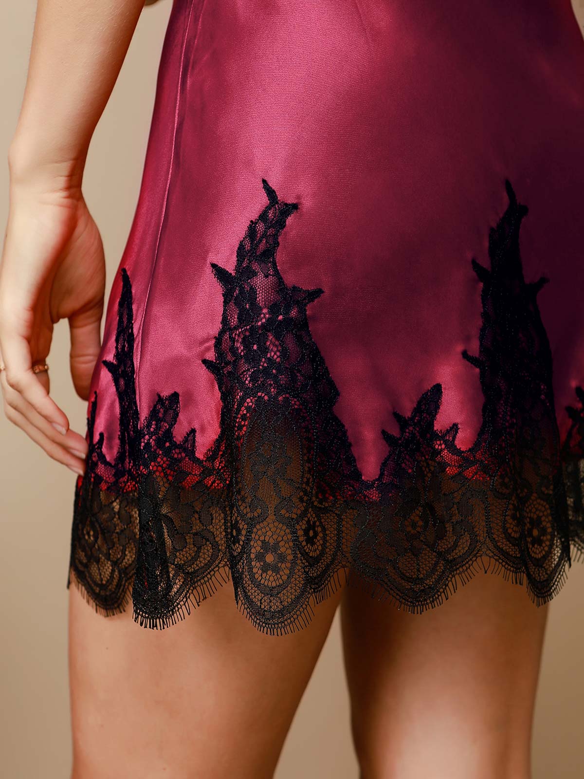 Pure Silk Spaghetti strap V-neck Short Nightdress