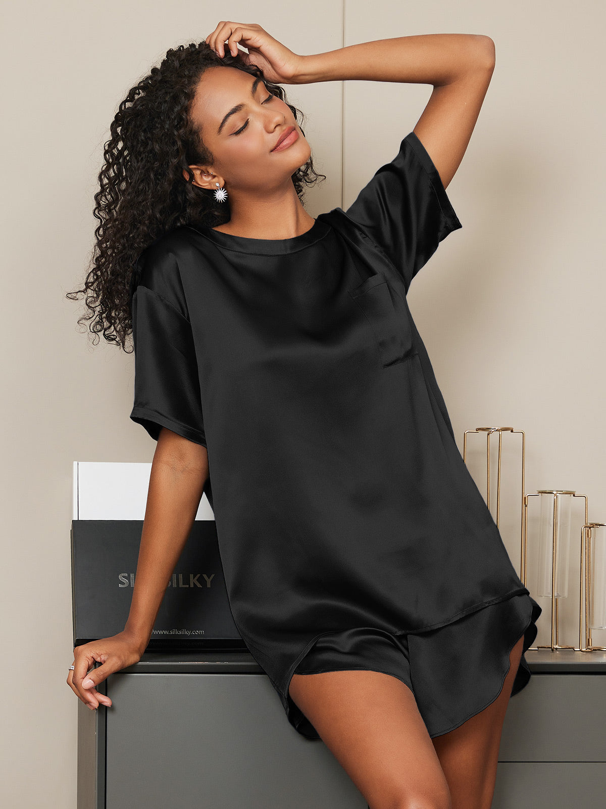 Pure Silk Short Sleeve Round Neck Women's Pyjamas Set
