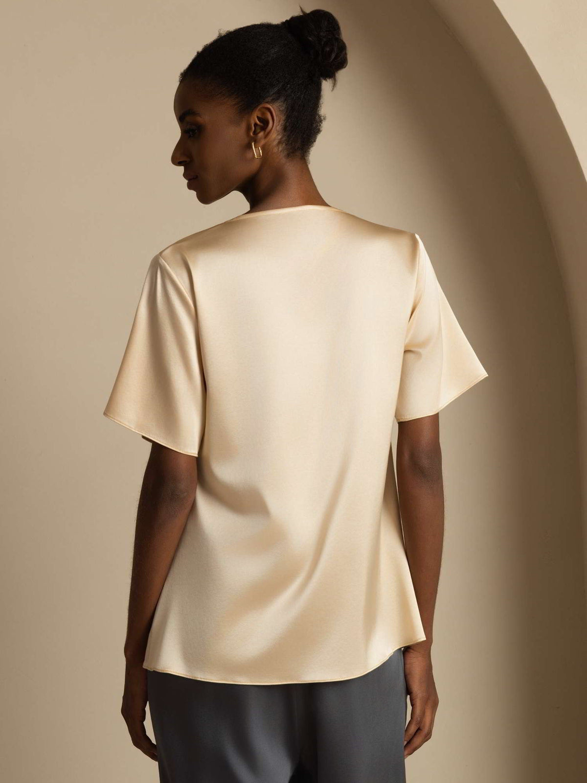 19Momme Women's Silk Short Sleeve Cowl Neck T-Shirt