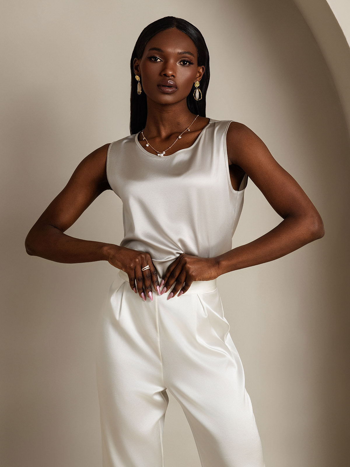 19Momme Silk Sleeveless Round Neck Women's Tank Top