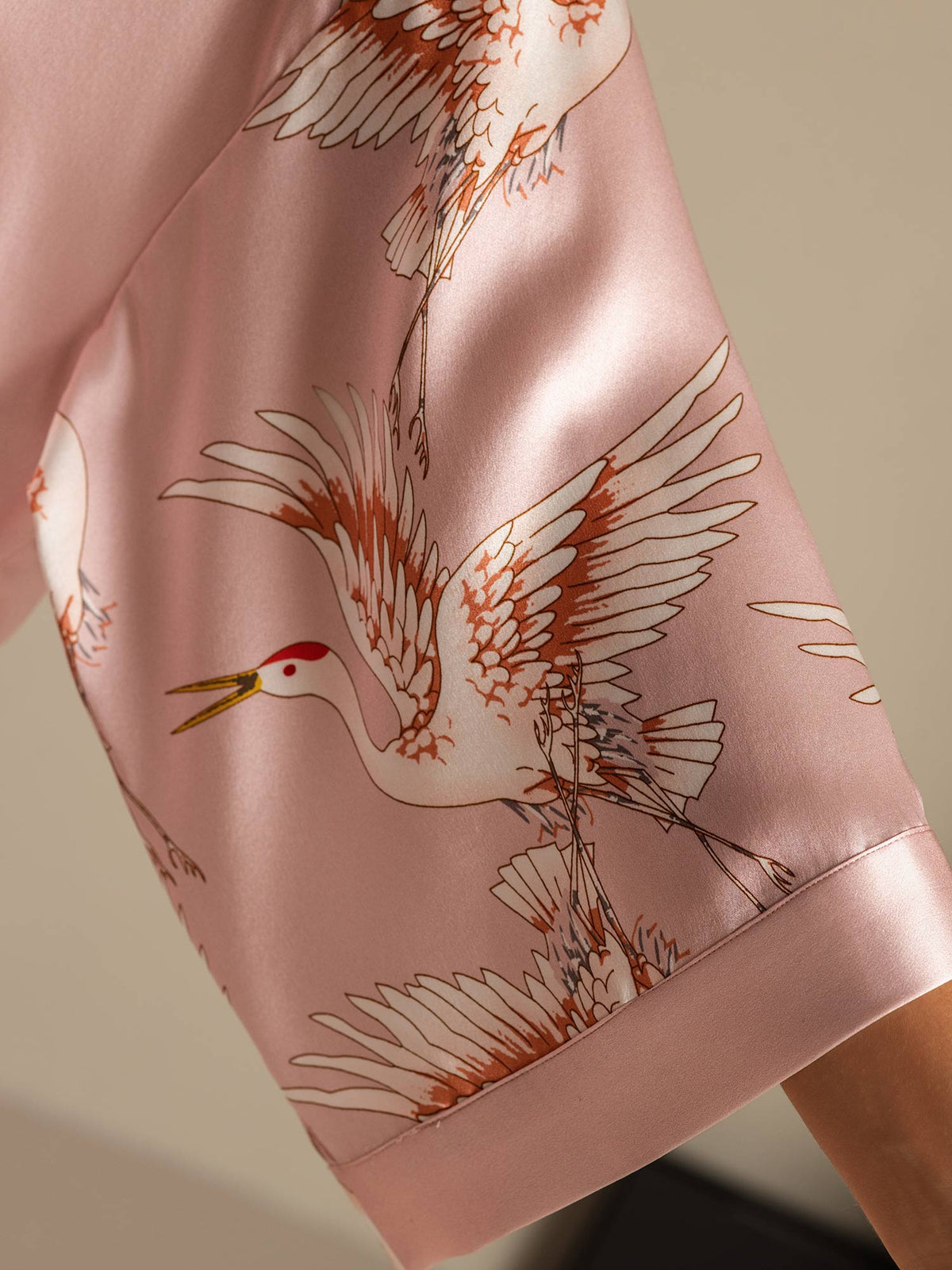 19Momme Pure Silk Crane Print 3/4 Sleeve Short Women's Kimono Robe