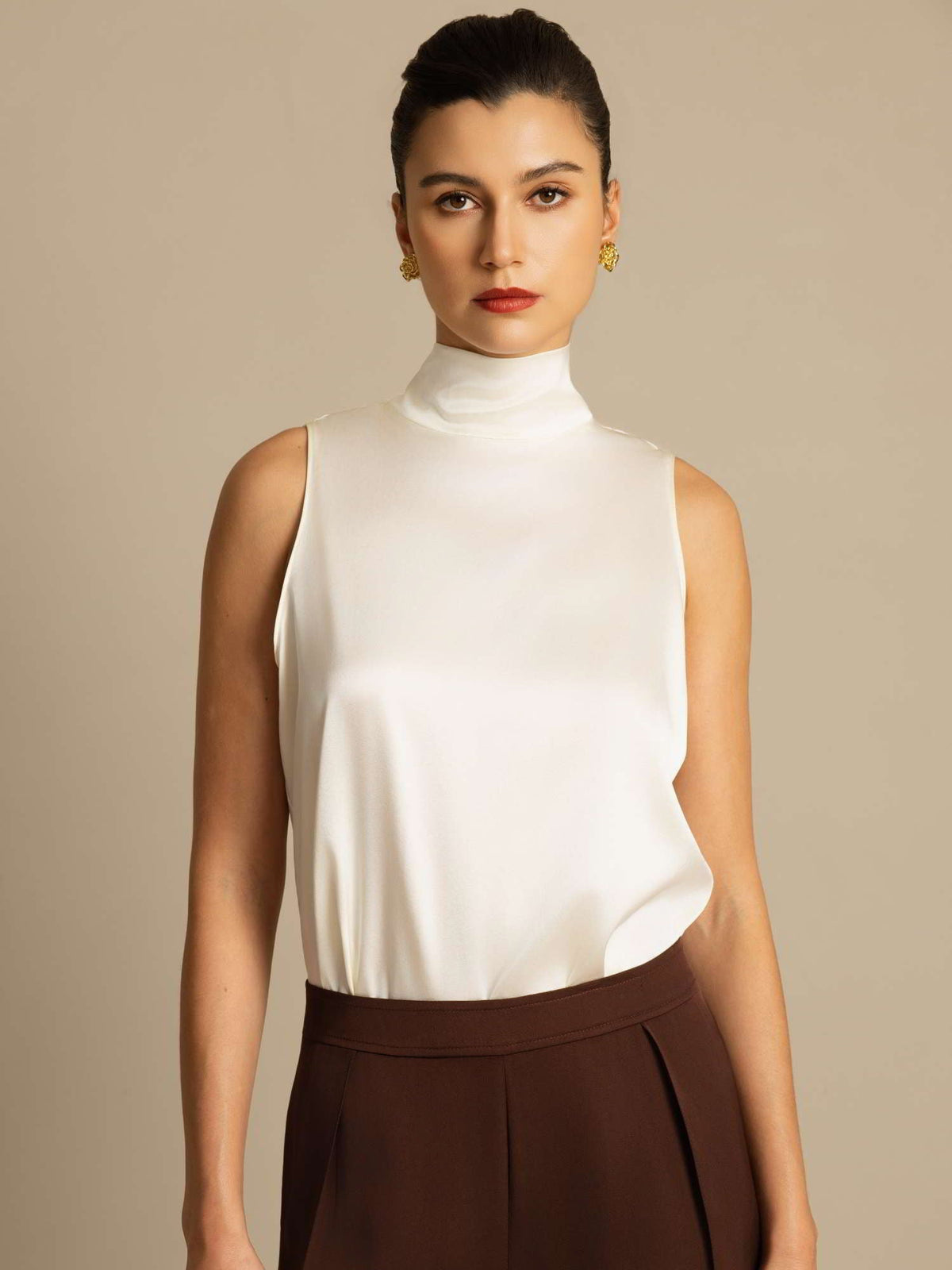 19Momme Silk Sleeveless Tie Neck Blouse