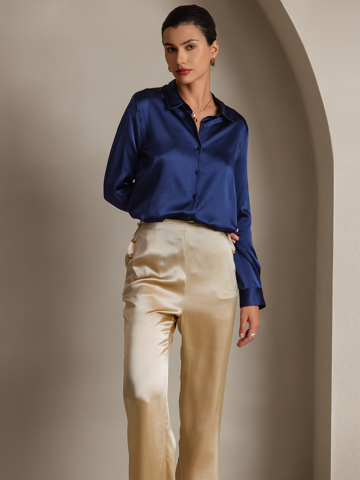 19Momme Silk Long Sleeve Lapel Collar Women's Shirt with Button Up Design