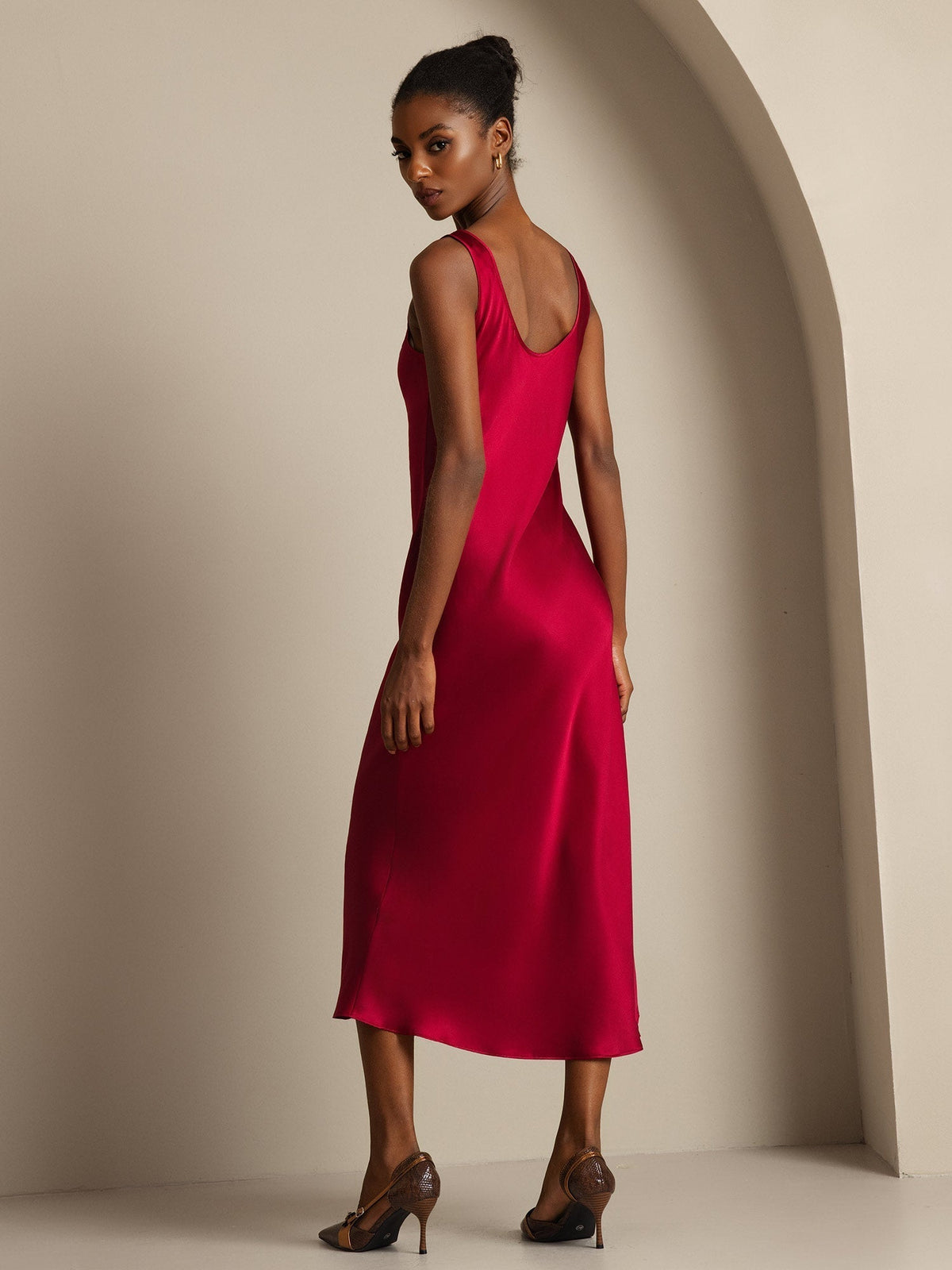 Pure Silk Sleeveless U Neck Midi Dress