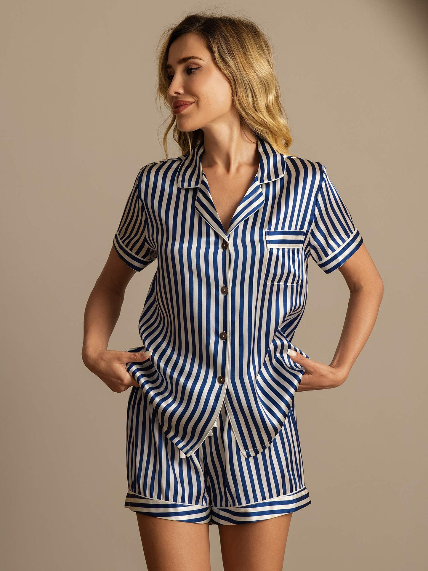 Women's Pure Silk Stripe Print Short Sleeve Notch Collar Pajamas Set With Shorts