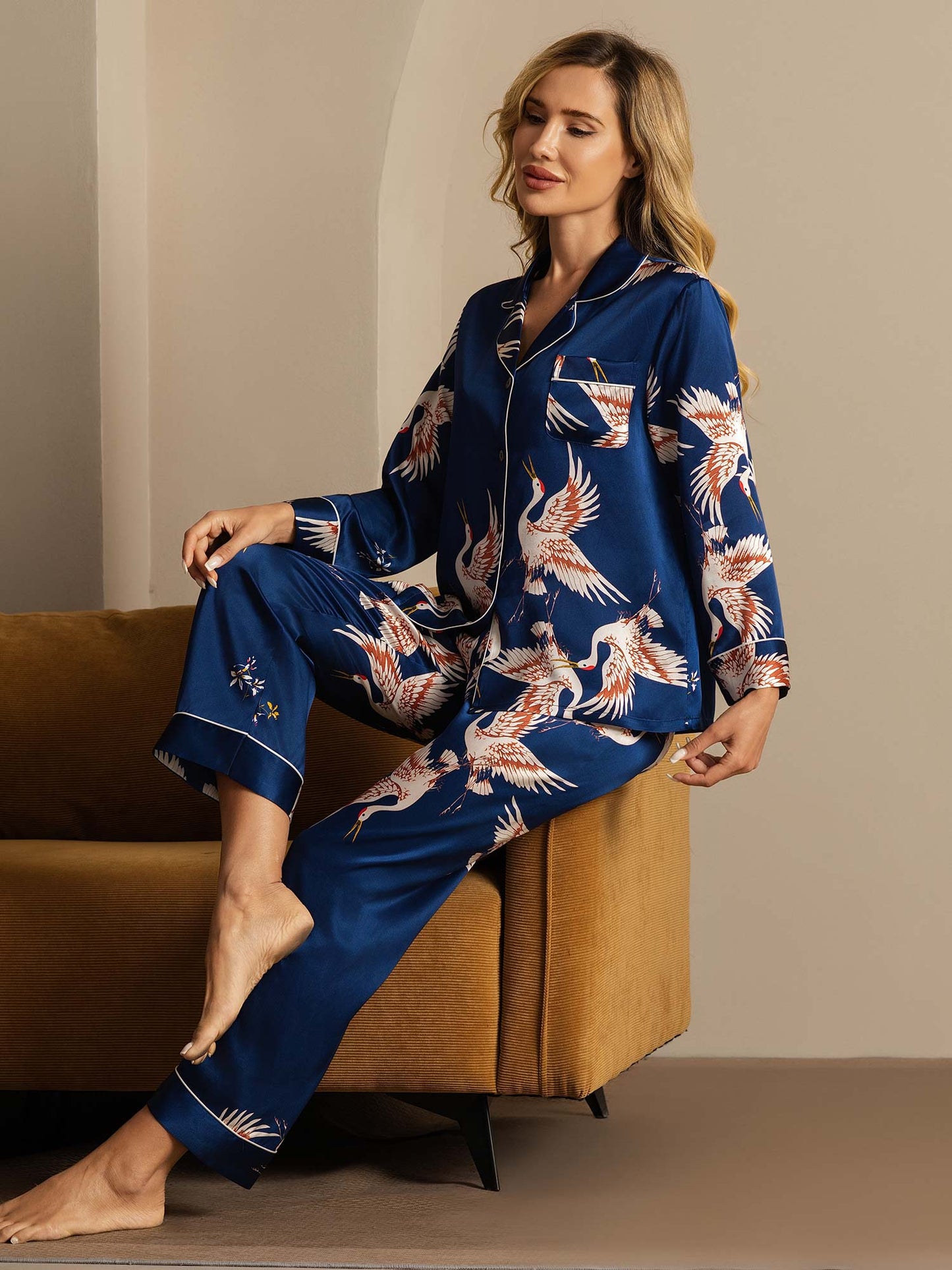 19Momme Pure Silk Crane Print Women's Long Sleeve Notch Collar Pyjamas Set