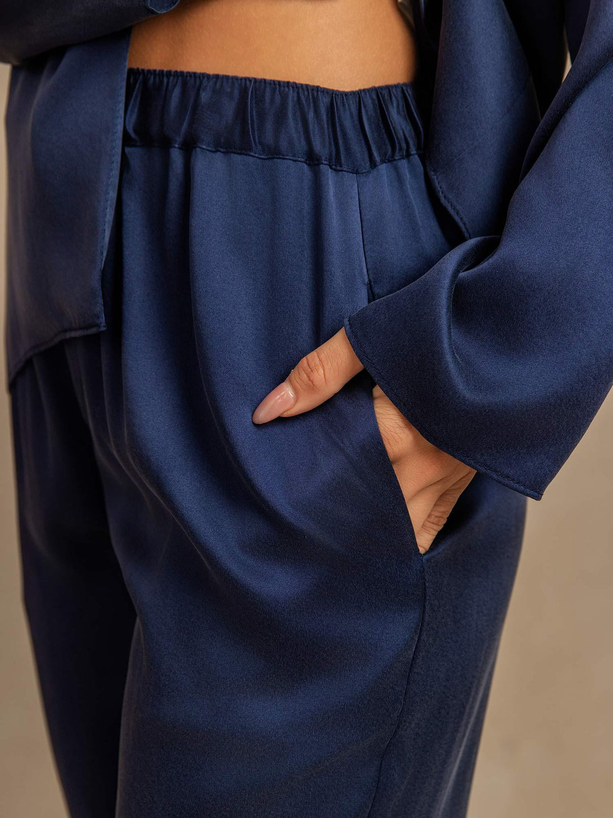 19Momme Washable Silk Long Sleeve Notch Collar Women's Pajamas Set