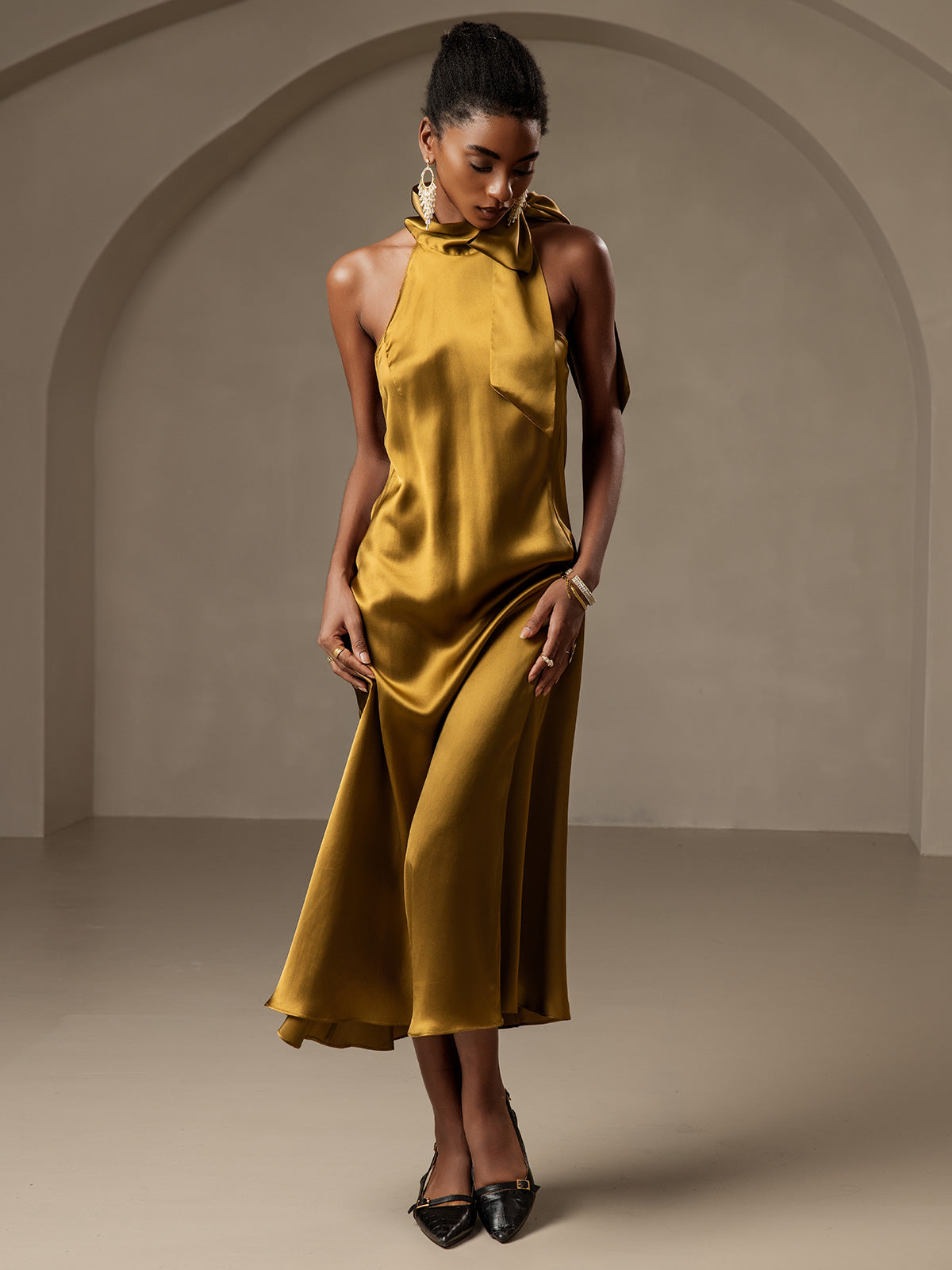 19Momme Silk Sleeveless Tie Neck Midi Dress