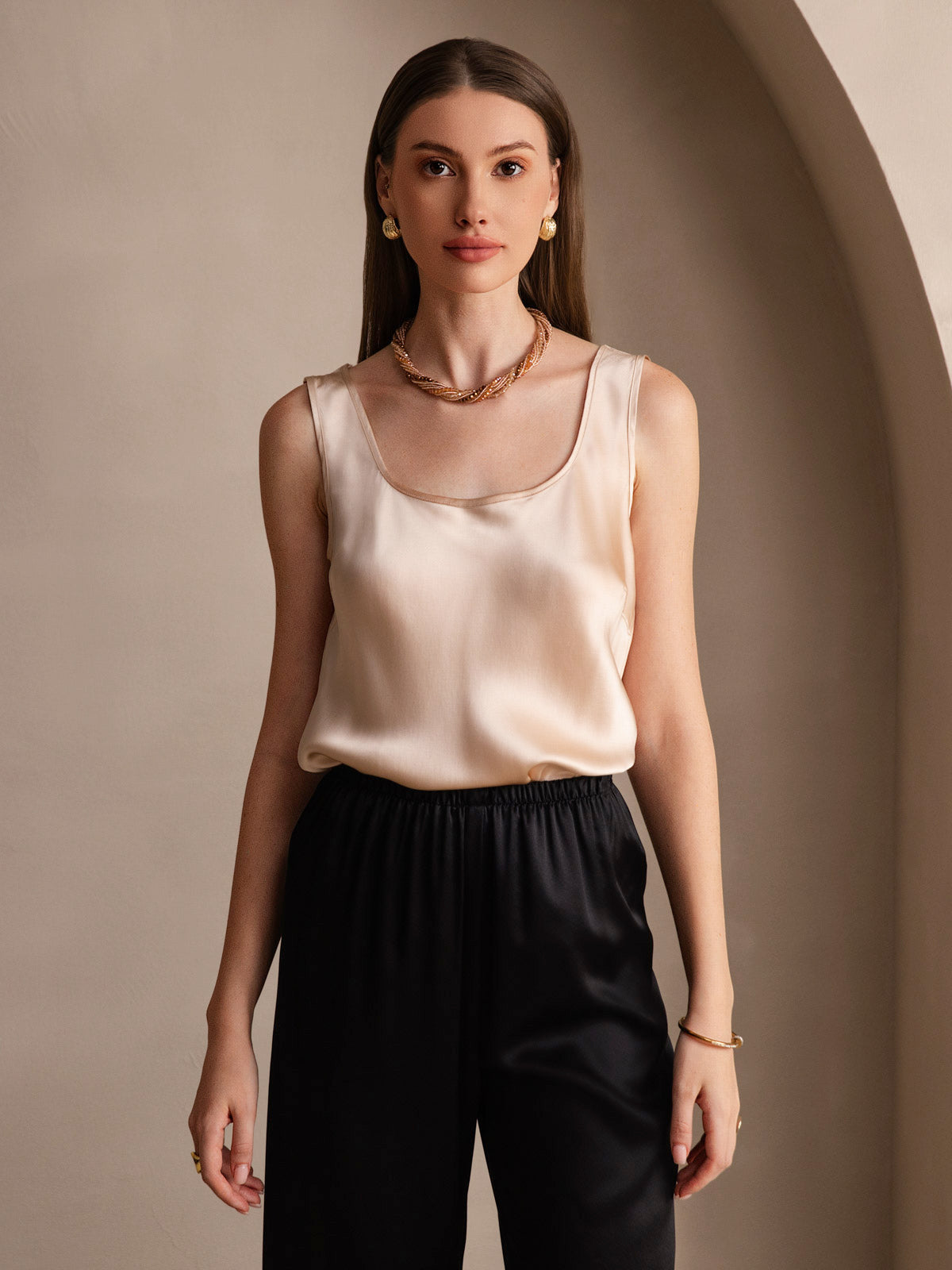 19Momme Silk Sleeveless U Neck Women's Tank Top