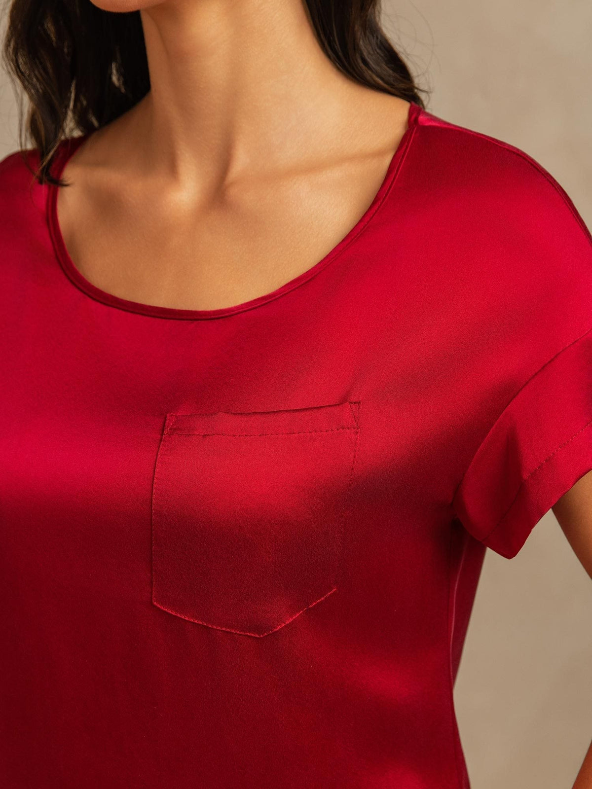 19Momme Washable Silk Short Sleeve Round Neck Short Nightdress