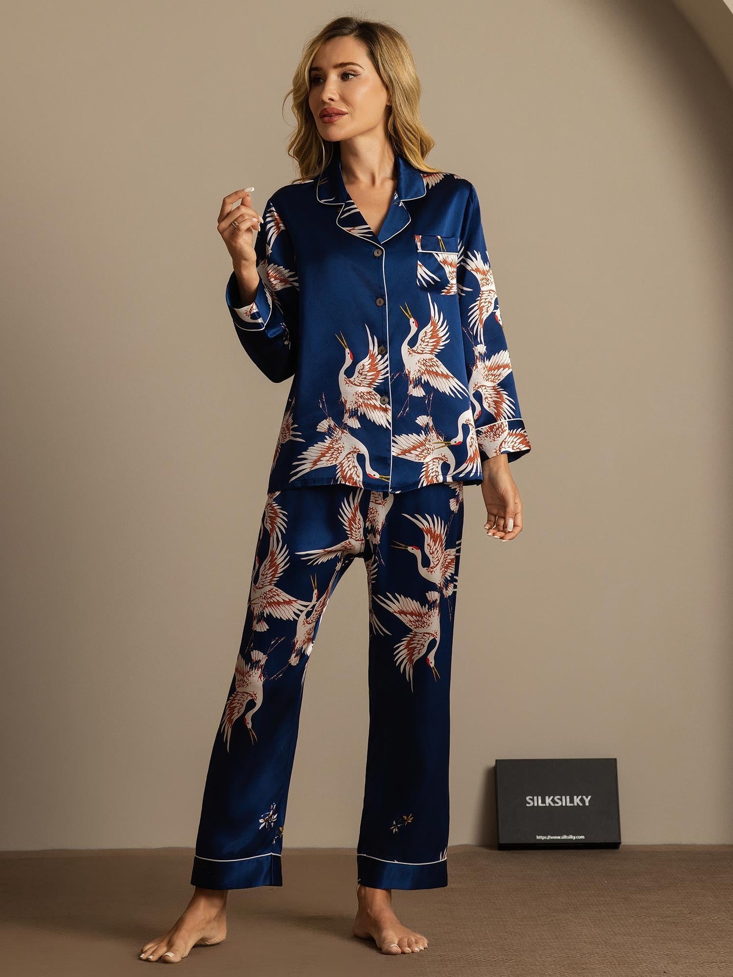 19Momme Pure Silk Crane Print Women's Long Sleeve Notch Collar Pyjamas Set