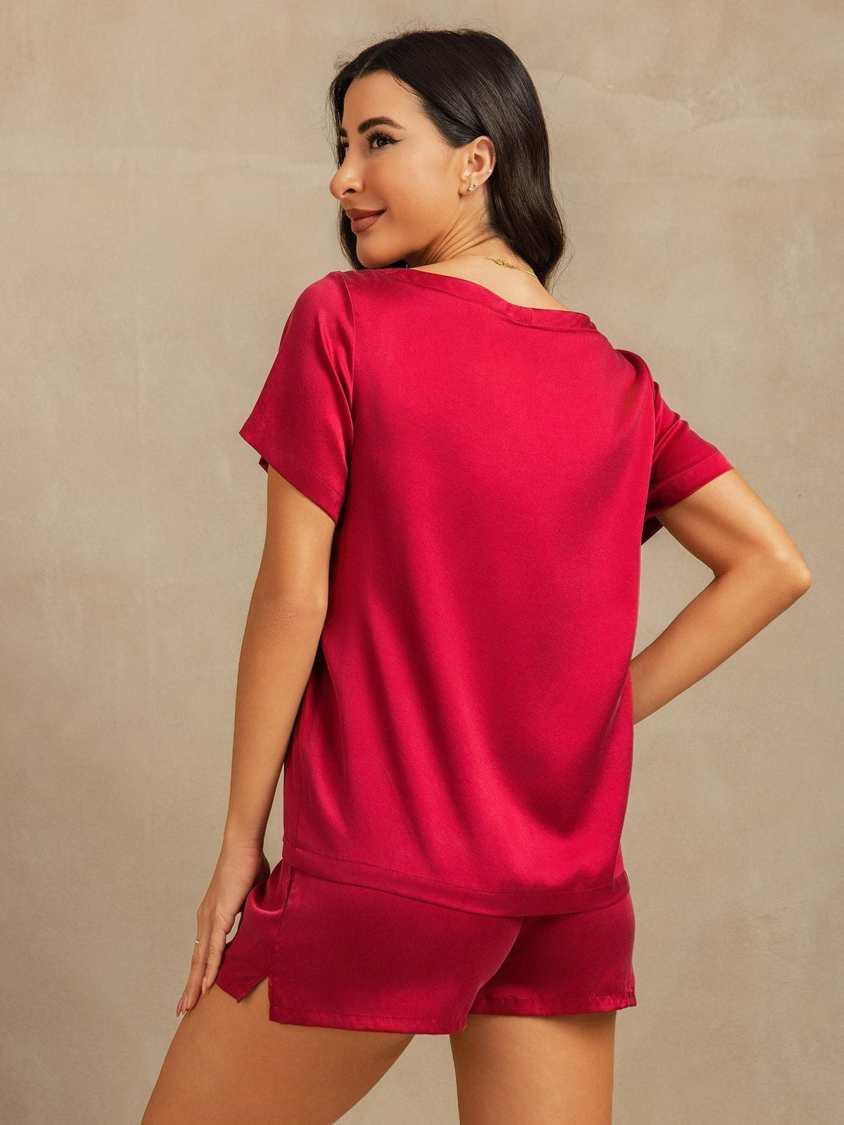 19Momme Women's Silk Short Sleeve Round Collar Pajamas Set with Side Pocket Design