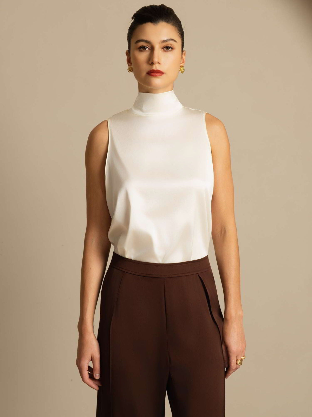19Momme Silk Sleeveless Tie Neck Blouse