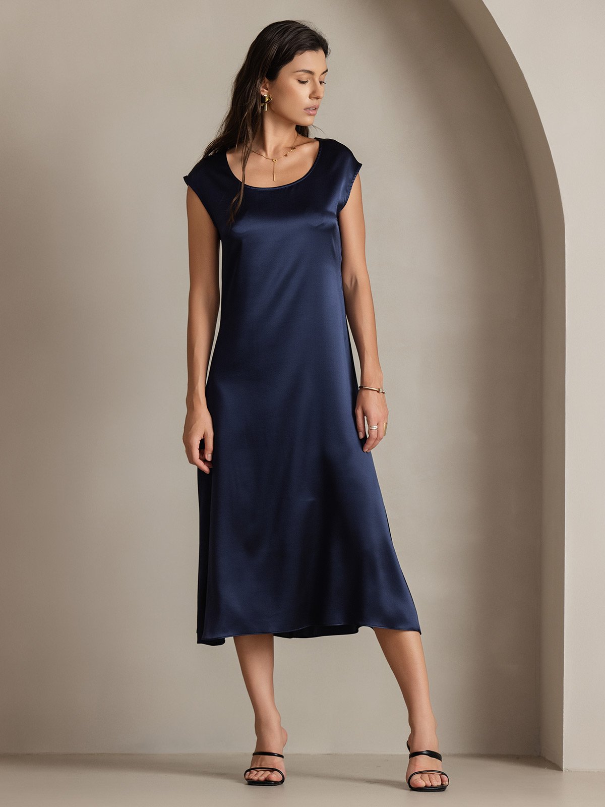 19Momme Silk Cap Sleeve Round Neck Midi Dress