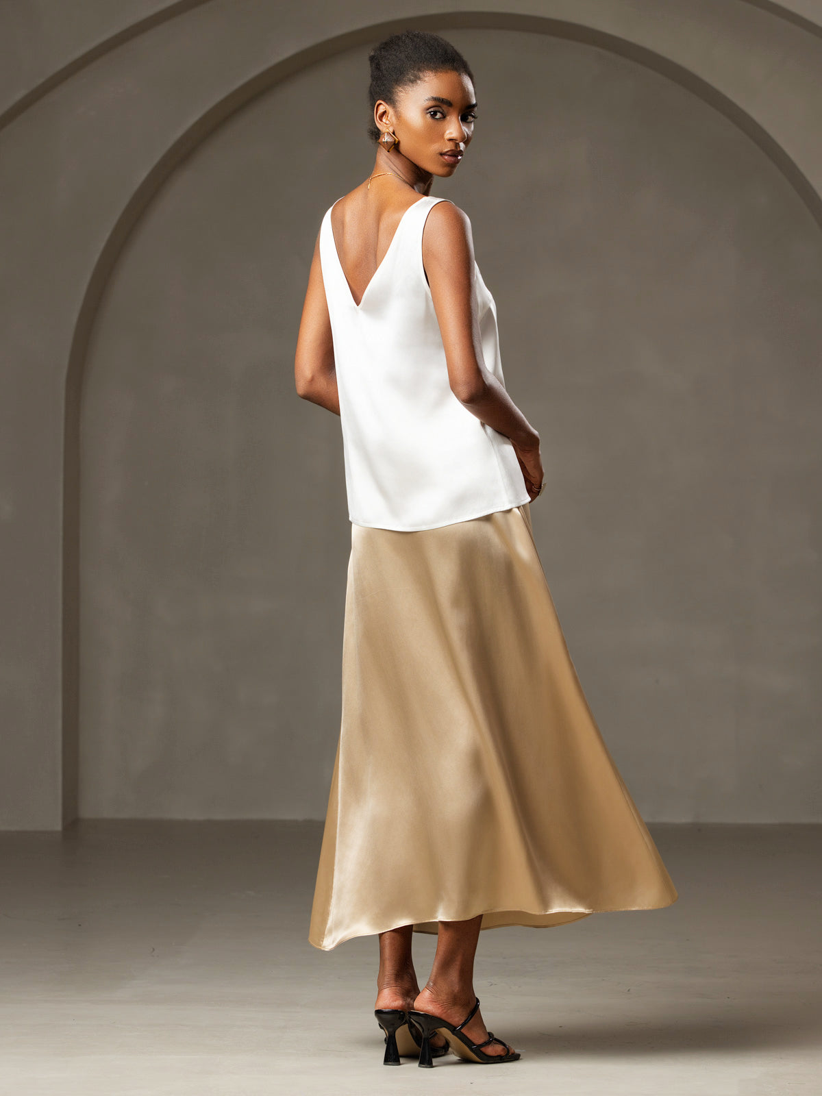 Clearance(Ships to UK Only) - Pure Silk Solid Color Wide Straps Camisole Top