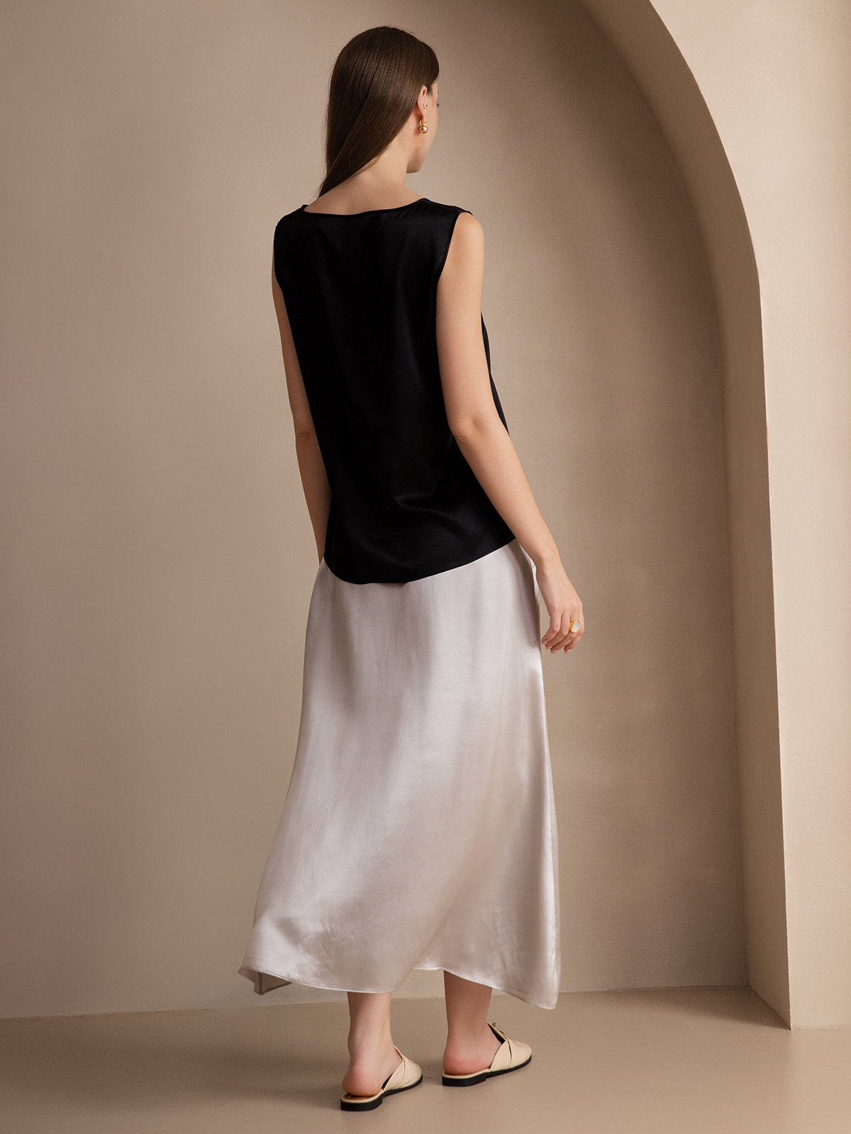 19Momme Silk Sleeveless Round Neck Women's Tank Top