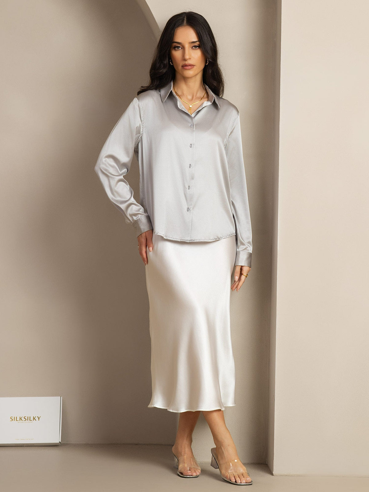 19Momme Silk Long Sleeve Lapel Collar Women's Shirt with Button Up Design