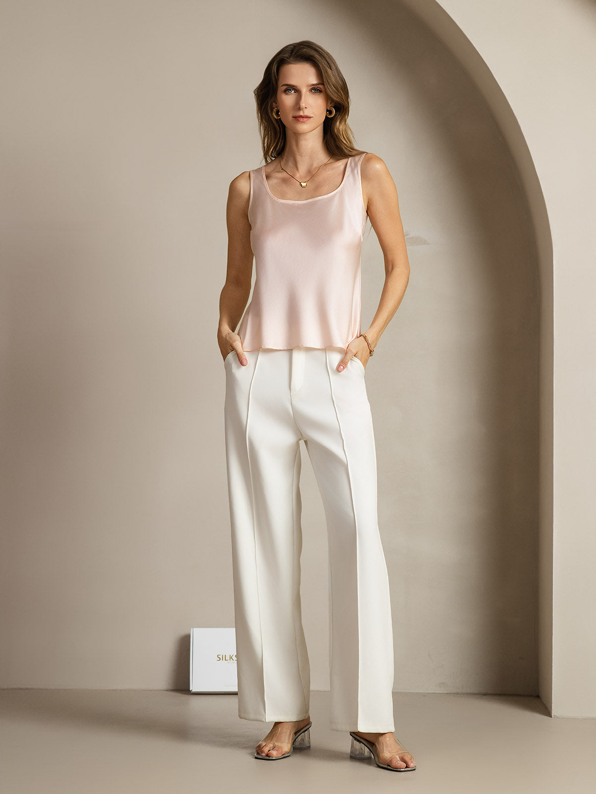 19Momme Silk Sleeveless U Neck Women's Tank Top