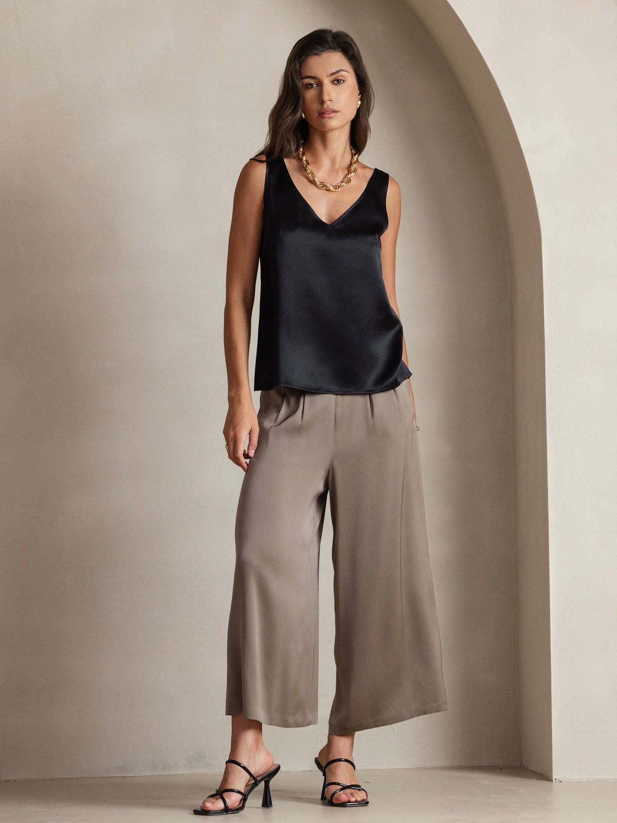 Clearance(Ships to UK Only) - Pure Silk Solid Color Wide Straps Camisole Top