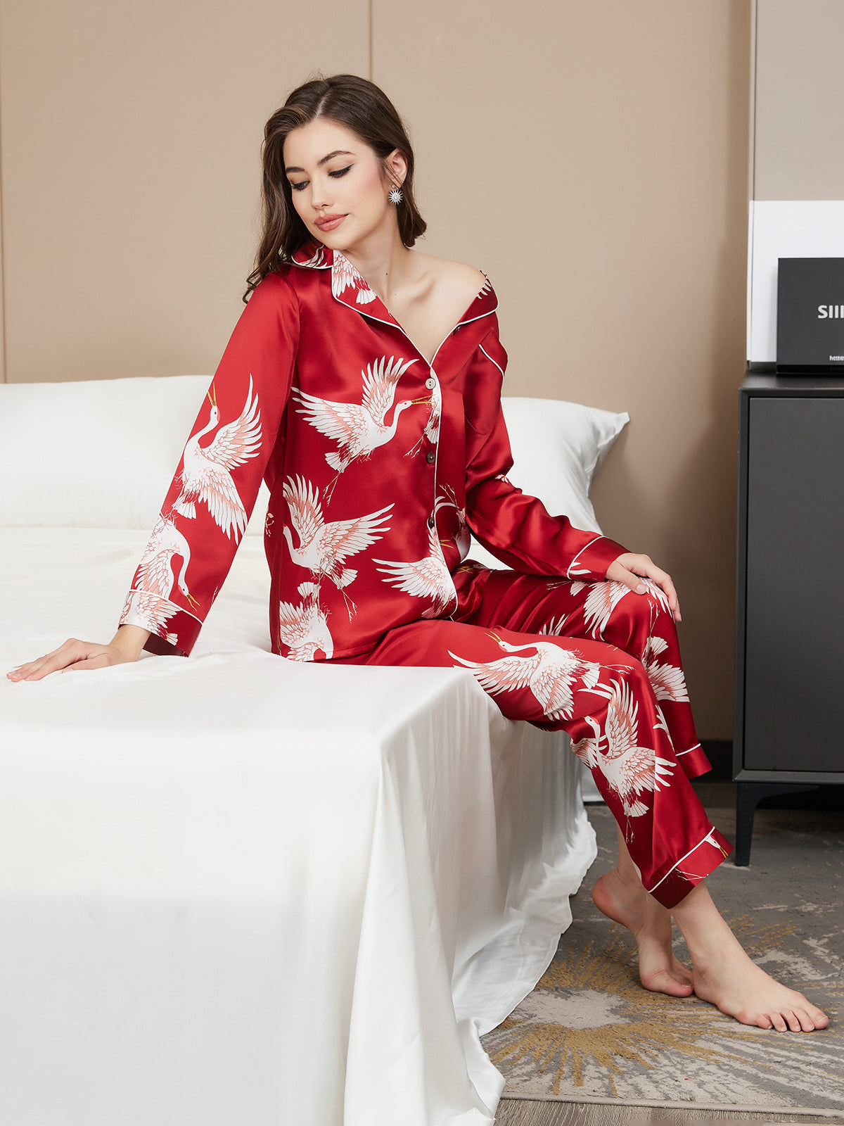 19Momme Pure Silk Crane Print Women's Long Sleeve Notch Collar Pyjamas Set