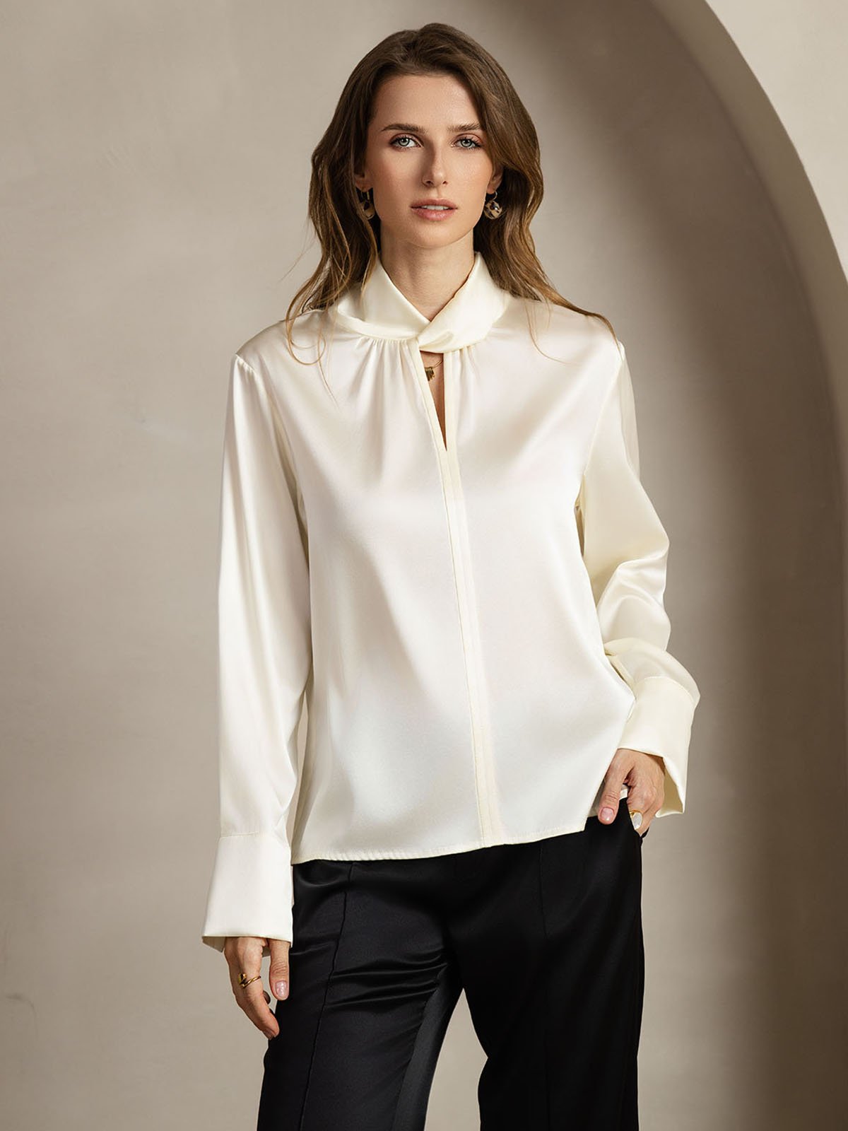 19Momme Silk Keyhole Neck Blouse with Pearl Buttons