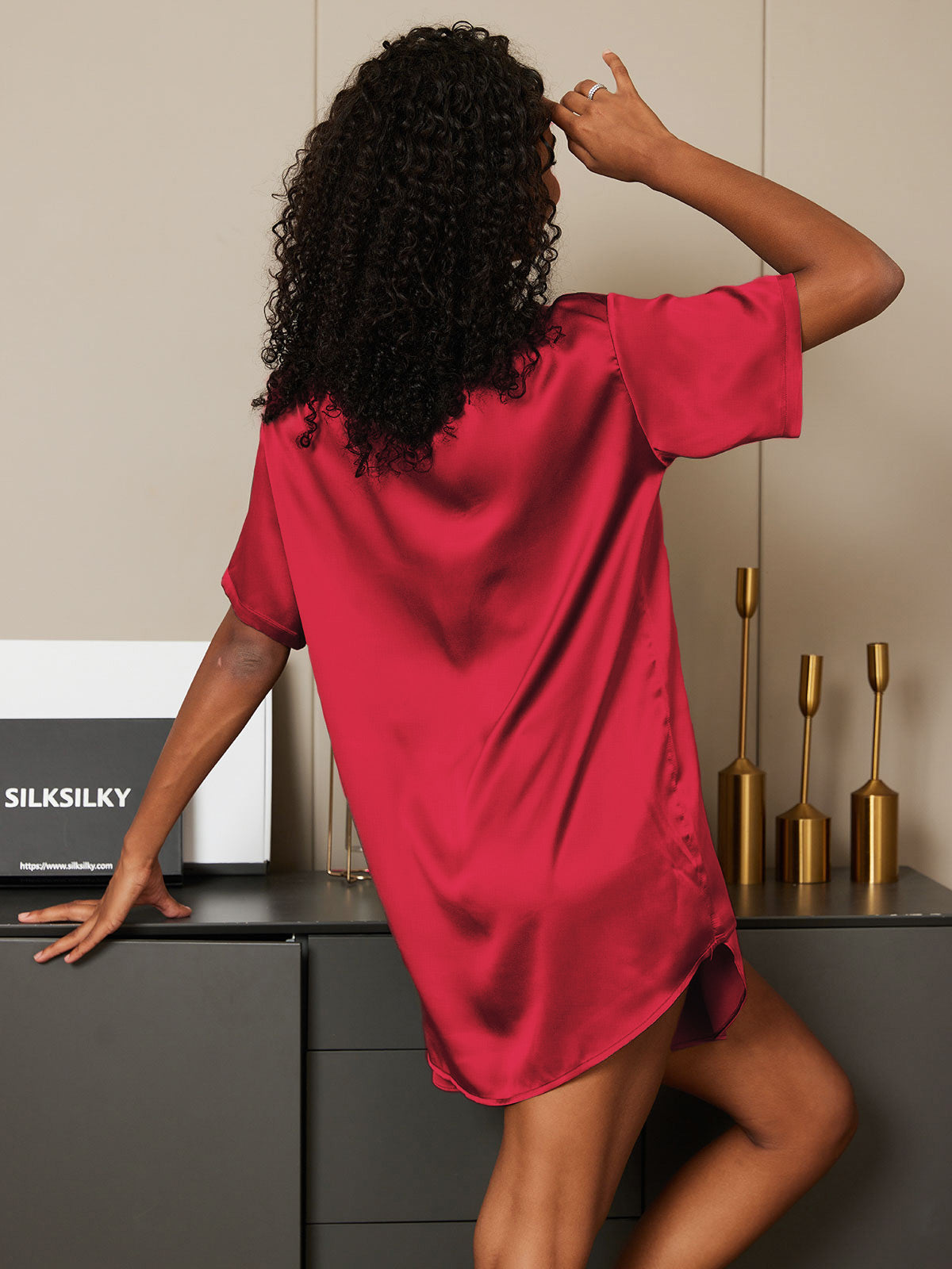 Women's Pure Silk Short Sleeve Round Neck Above the Knee Pyjamas Set