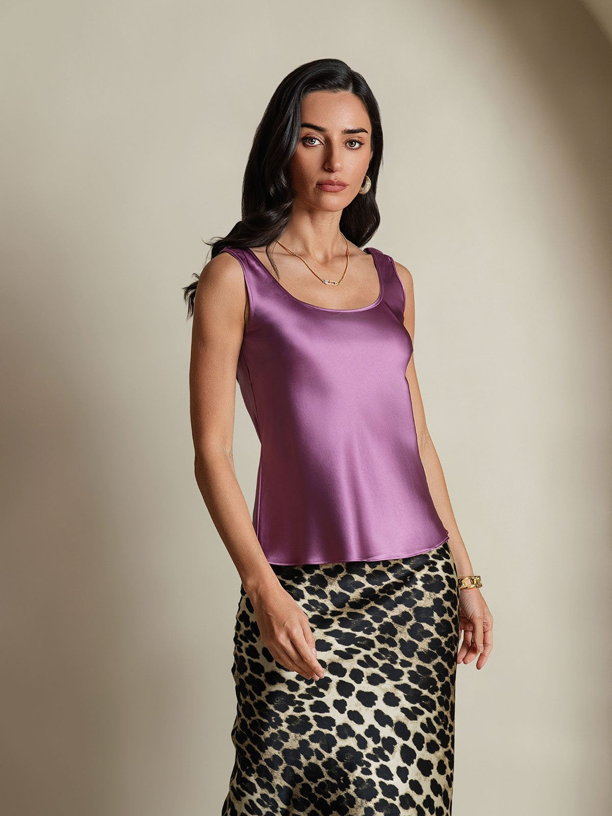 19Momme Silk Sleeveless U Neck Women's Tank Top