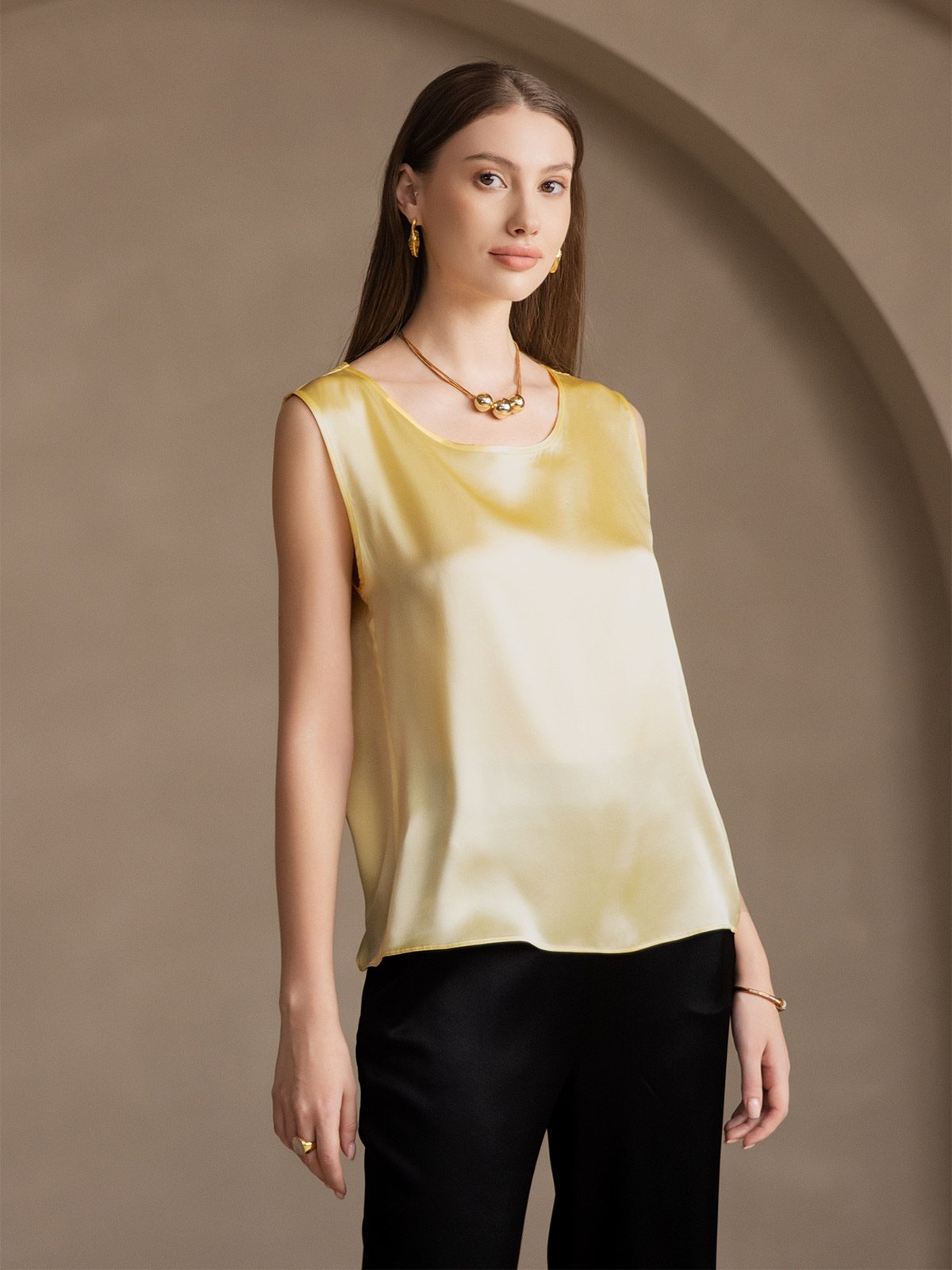 19Momme Silk Sleeveless Round Neck Women's Tank Top
