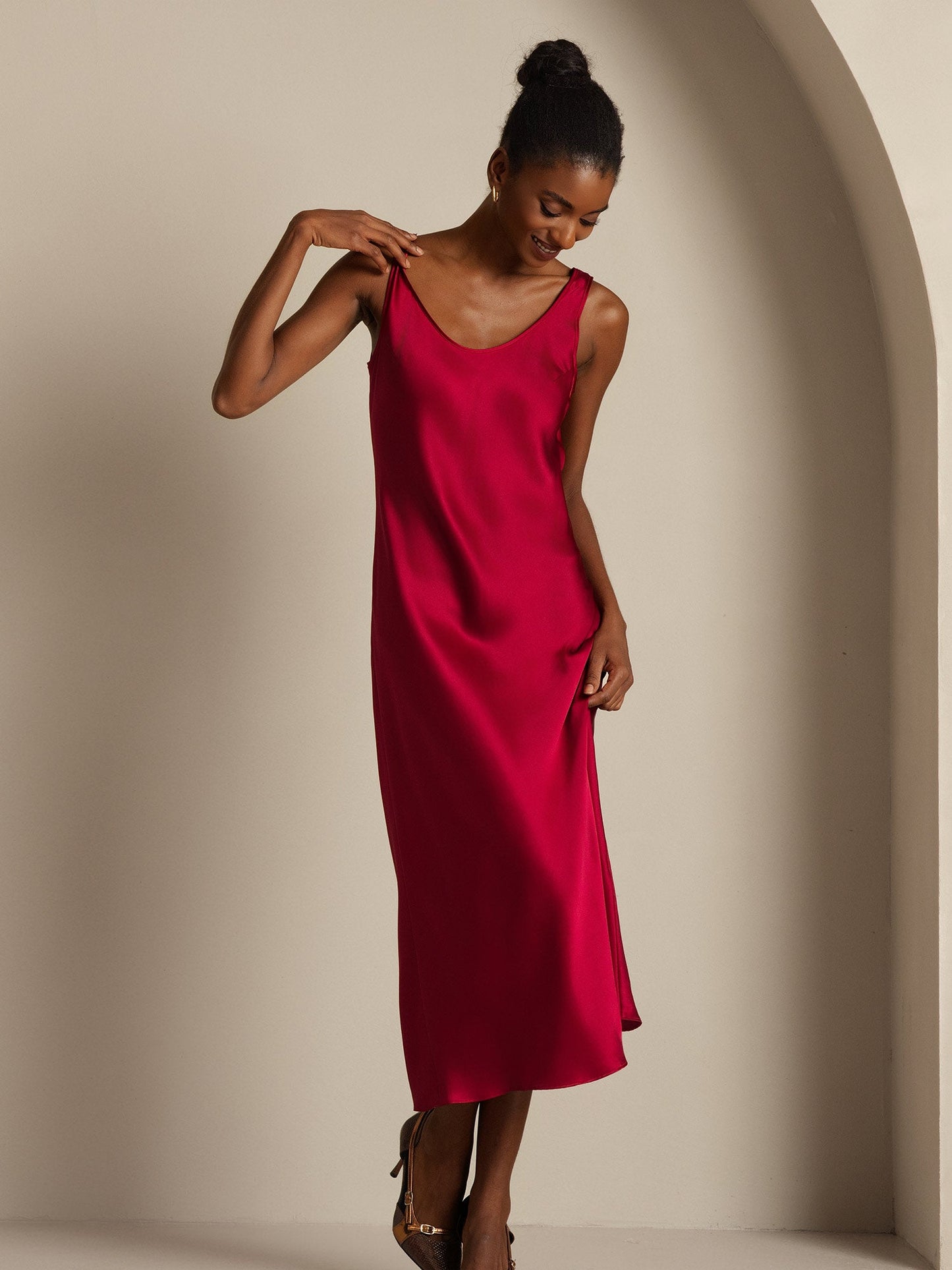 Pure Silk Sleeveless U Neck Midi Dress