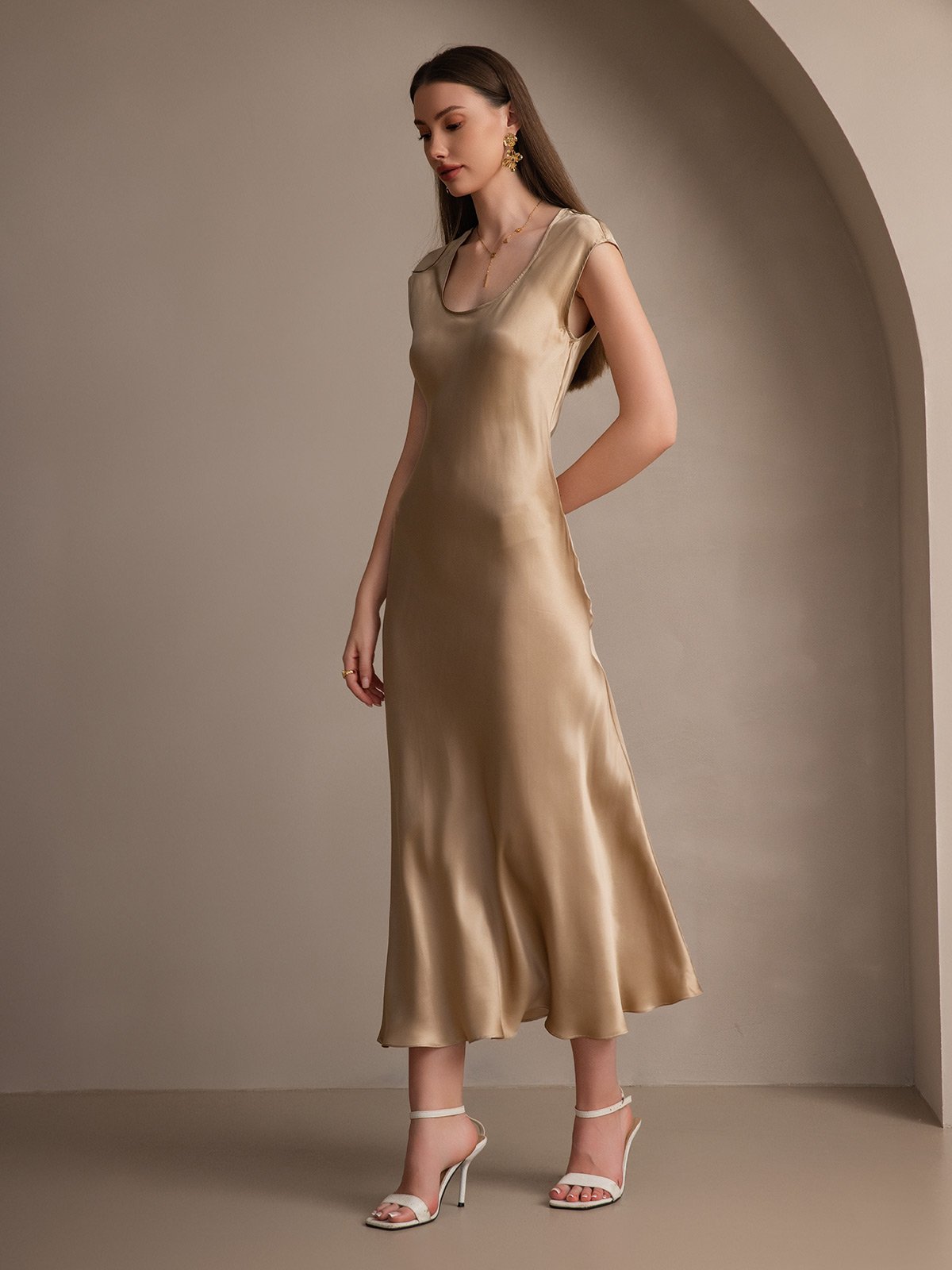 19Momme Silk Cap Sleeve Round Neck Midi Dress