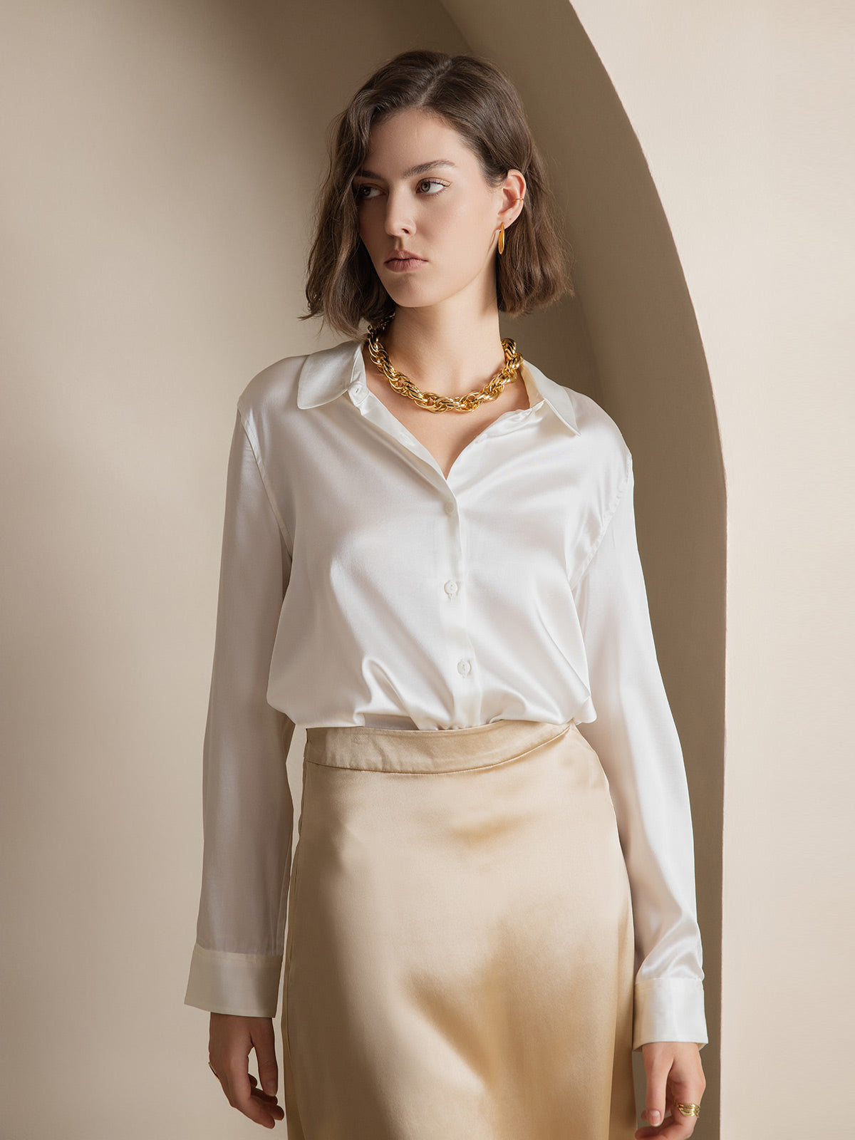 19Momme Silk Long Sleeve Lapel Collar Women's Shirt with Button Up Design