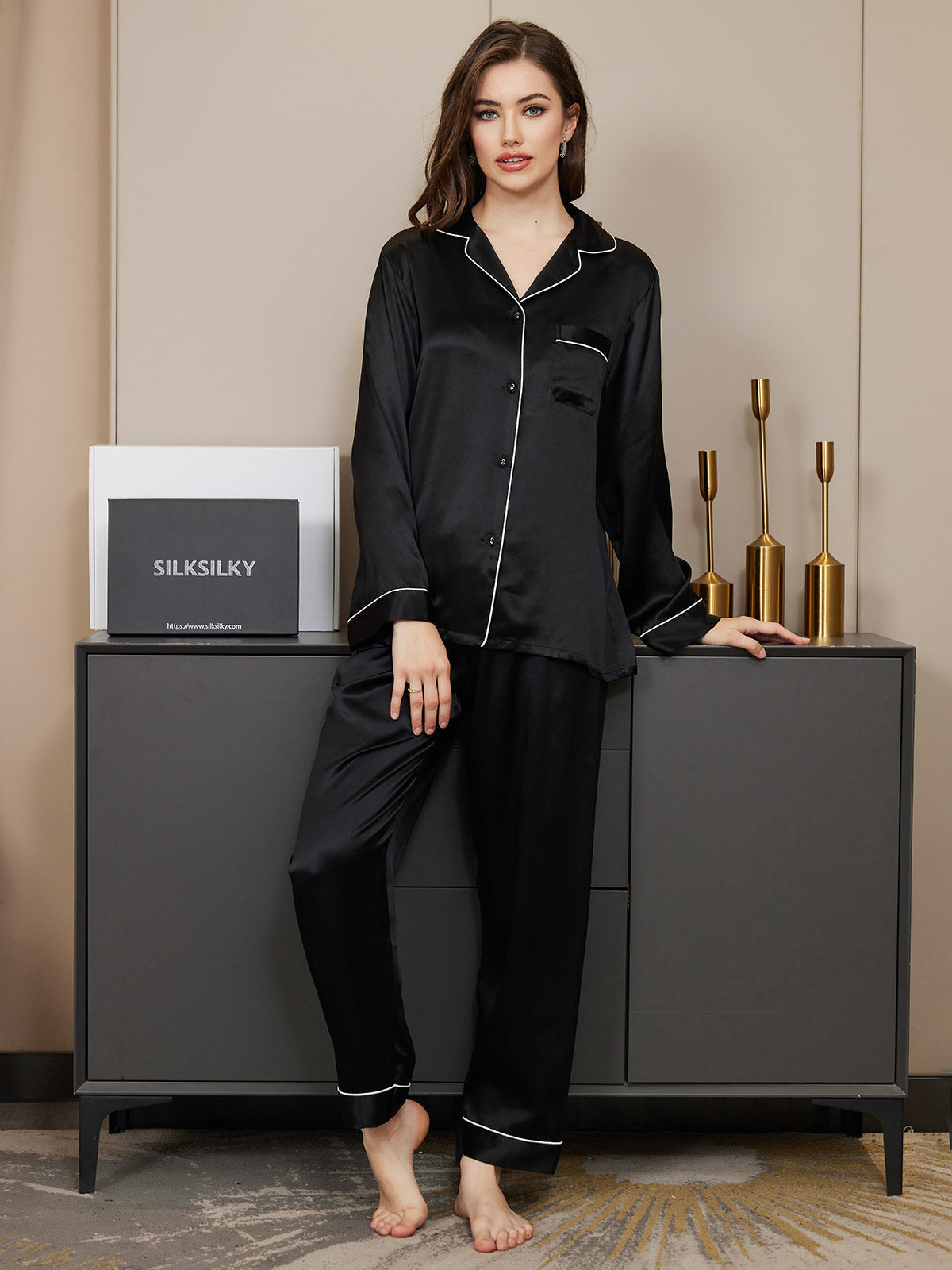Women's Pure Silk Long Sleeve Button Up Pyjamas Set