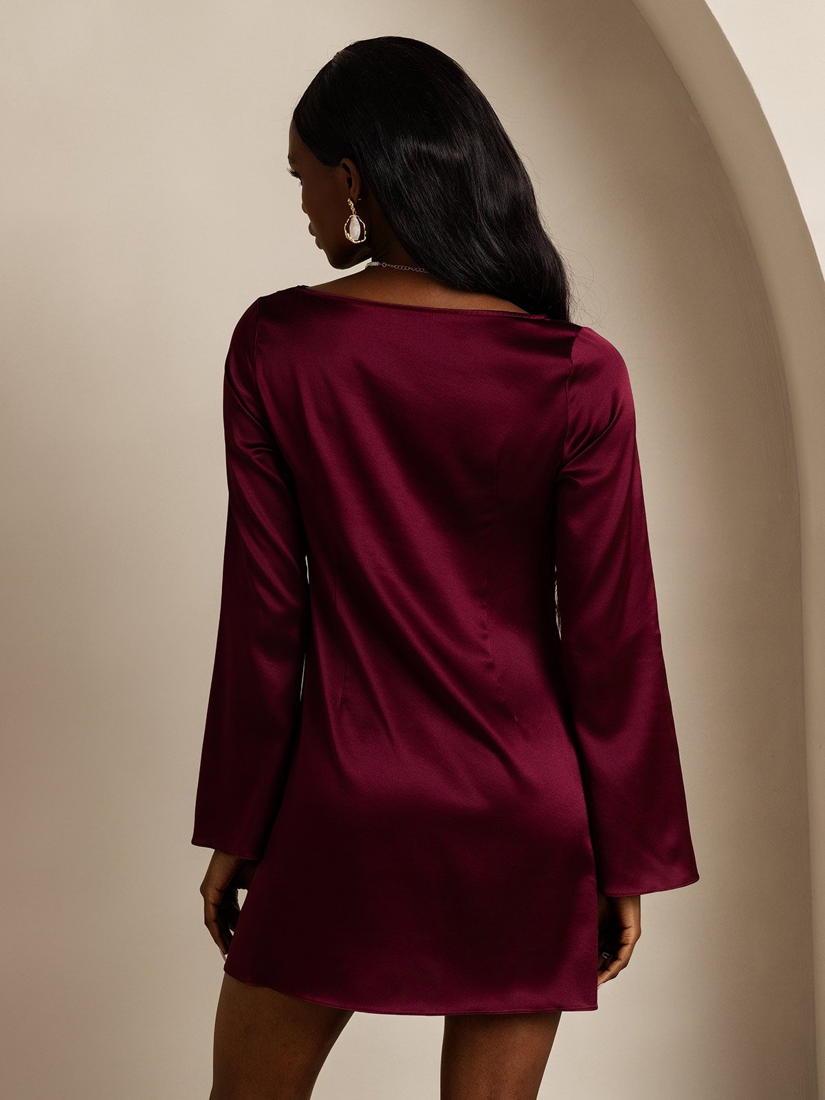 19Momme Silk Long Sleeve Boat Neck Short Dress