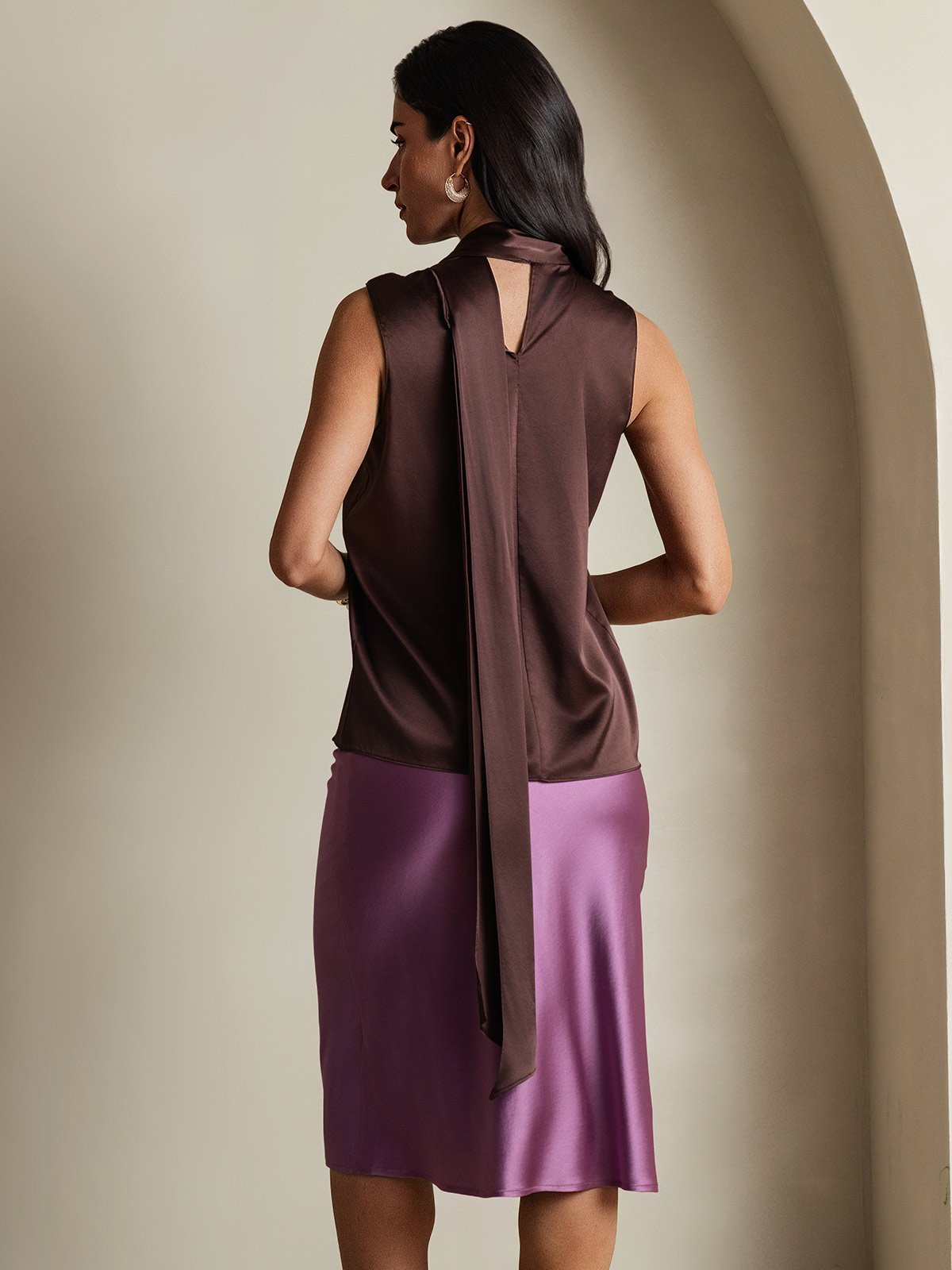 19Momme Silk Sleeveless Tie Neck Blouse