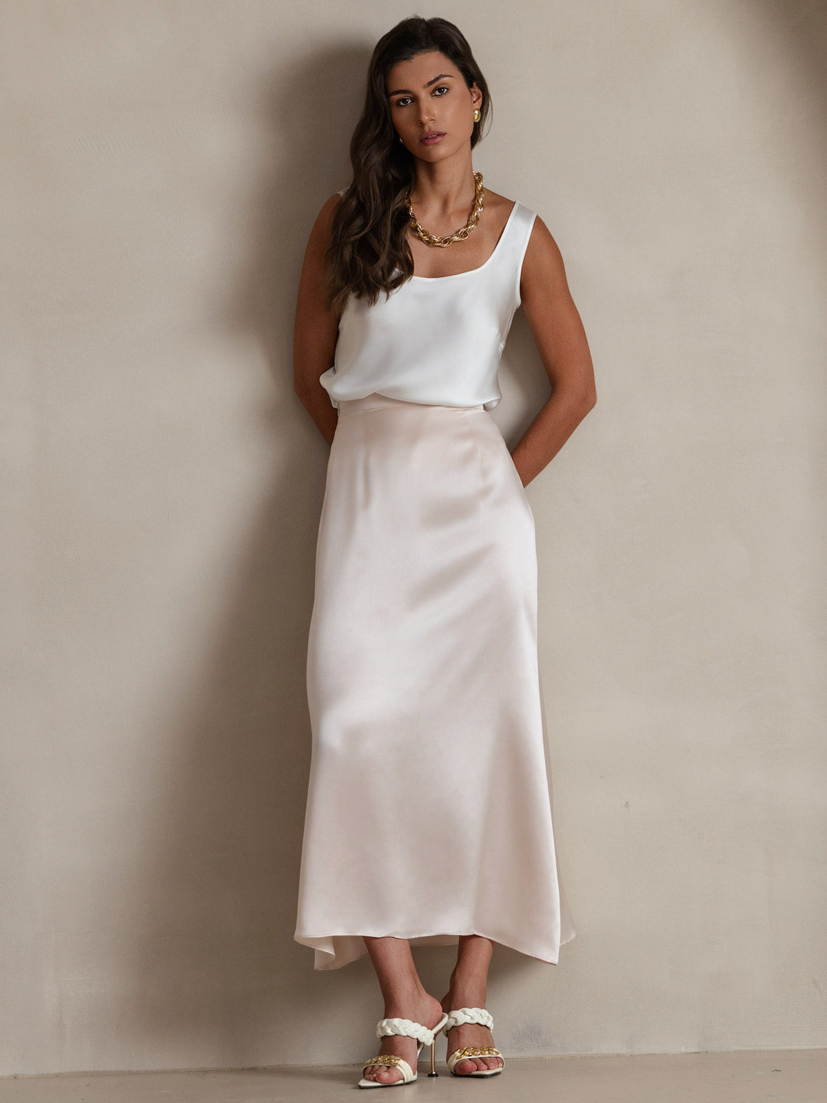 Women's Pure Silk Sleeveless U Neck Tank Top