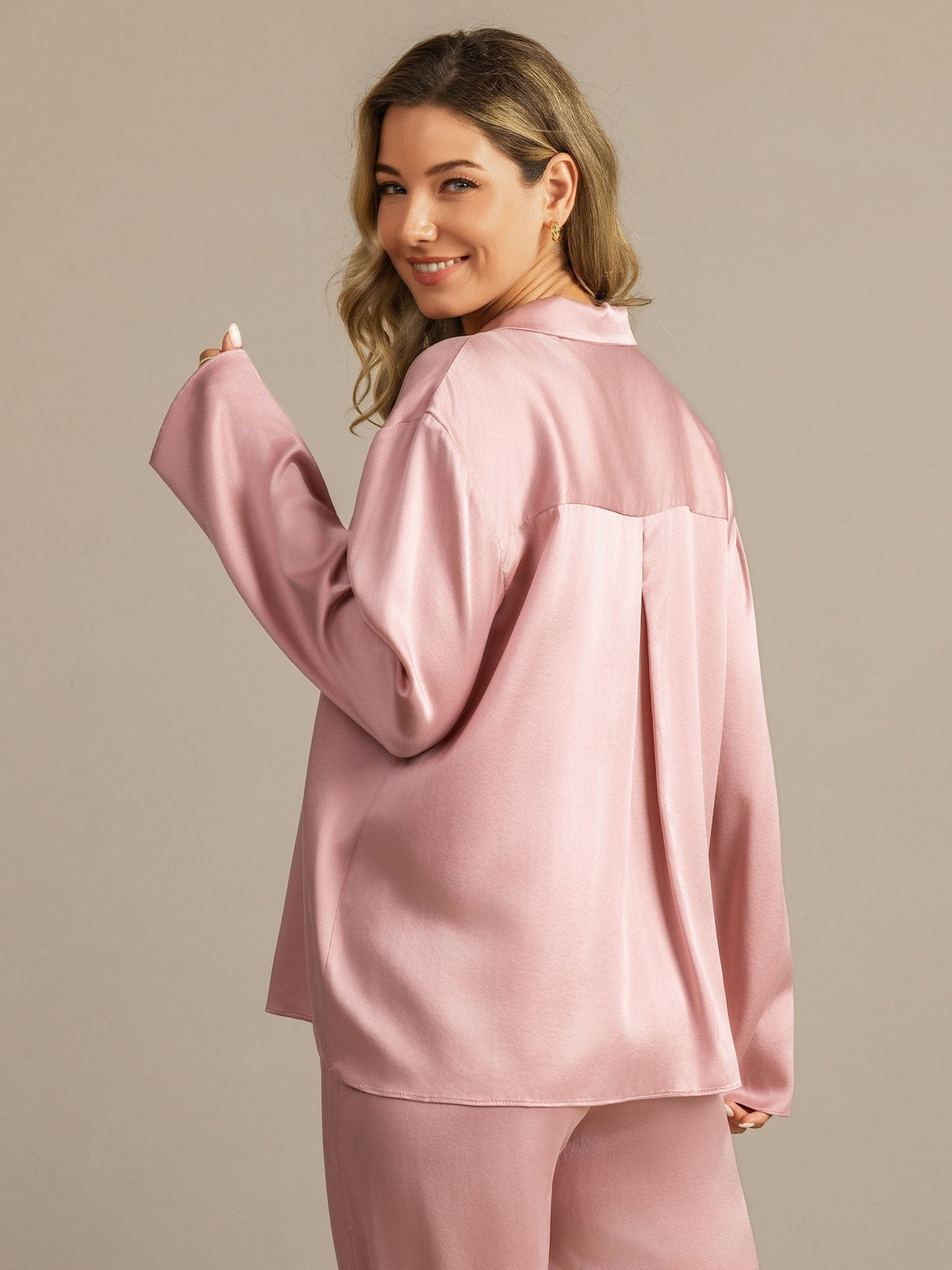 19Momme Washable Silk Long Sleeve Notch Collar Women's Pajamas Set