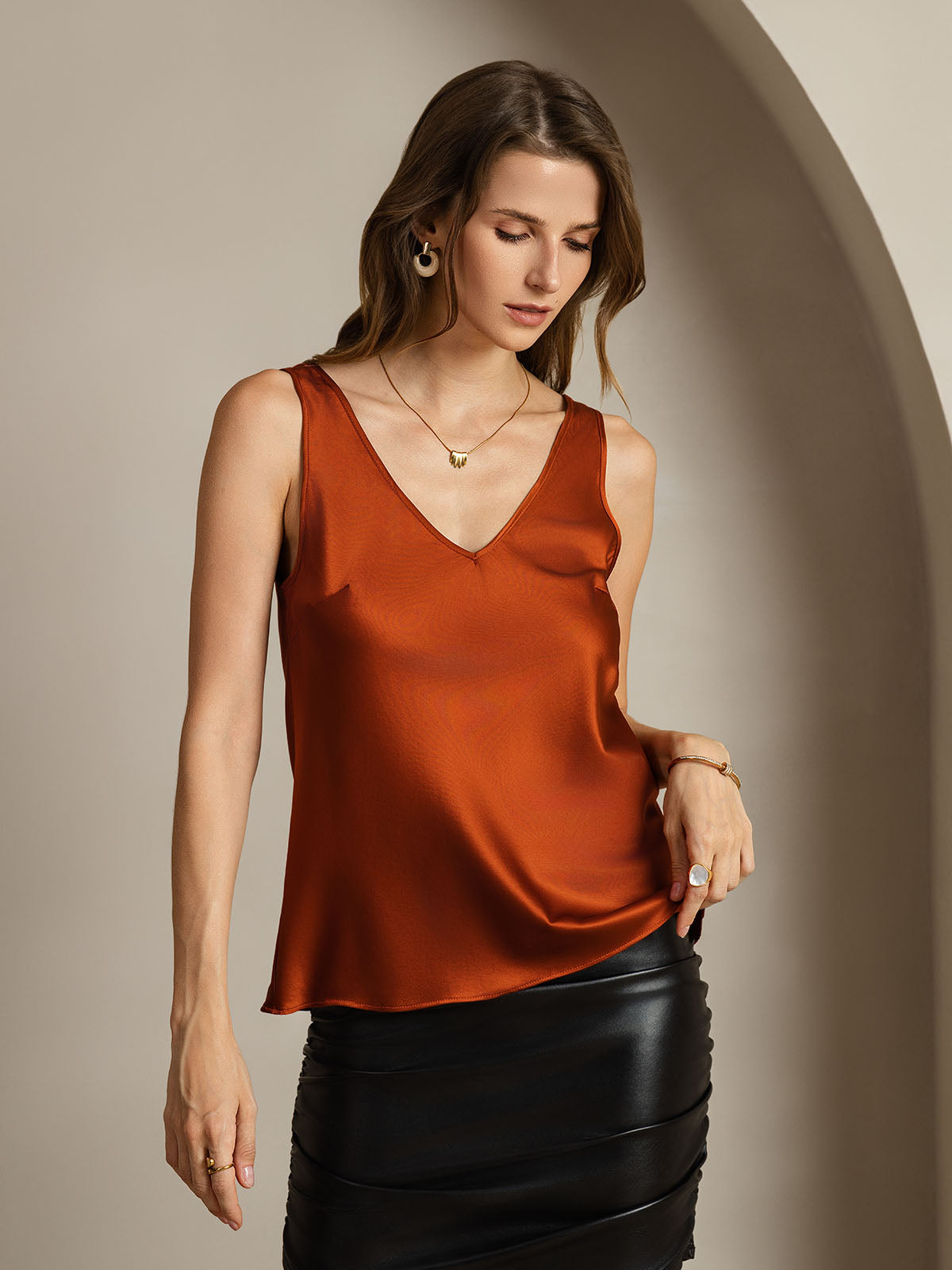 19Momme Silk Sleeveless V Neck Women's Tank Top with V Back Design
