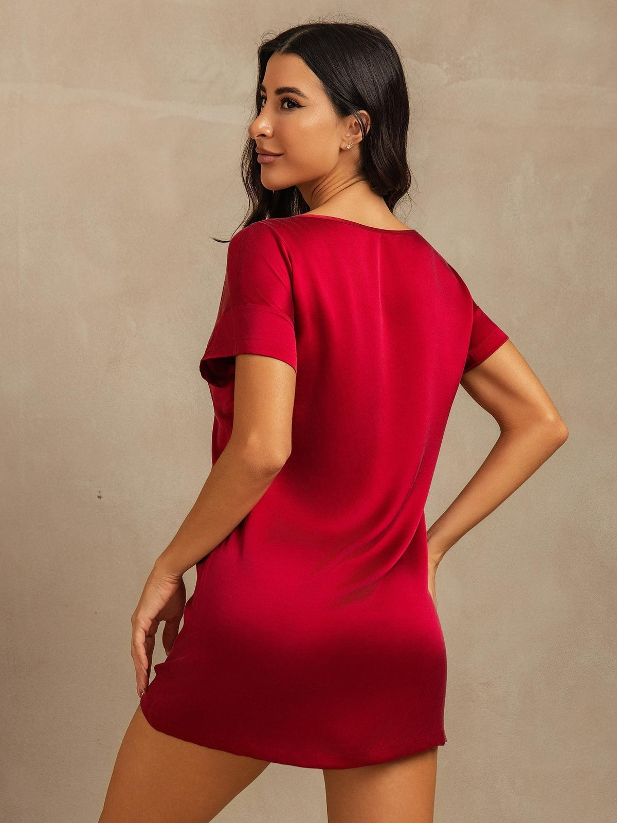 19Momme Washable Silk Short Sleeve Round Neck Short Nightdress