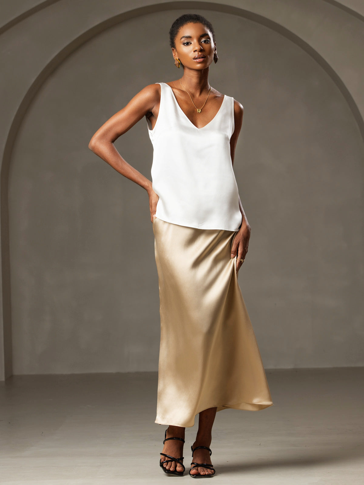 Clearance(Ships to UK Only) - Pure Silk Solid Color Wide Straps Camisole Top