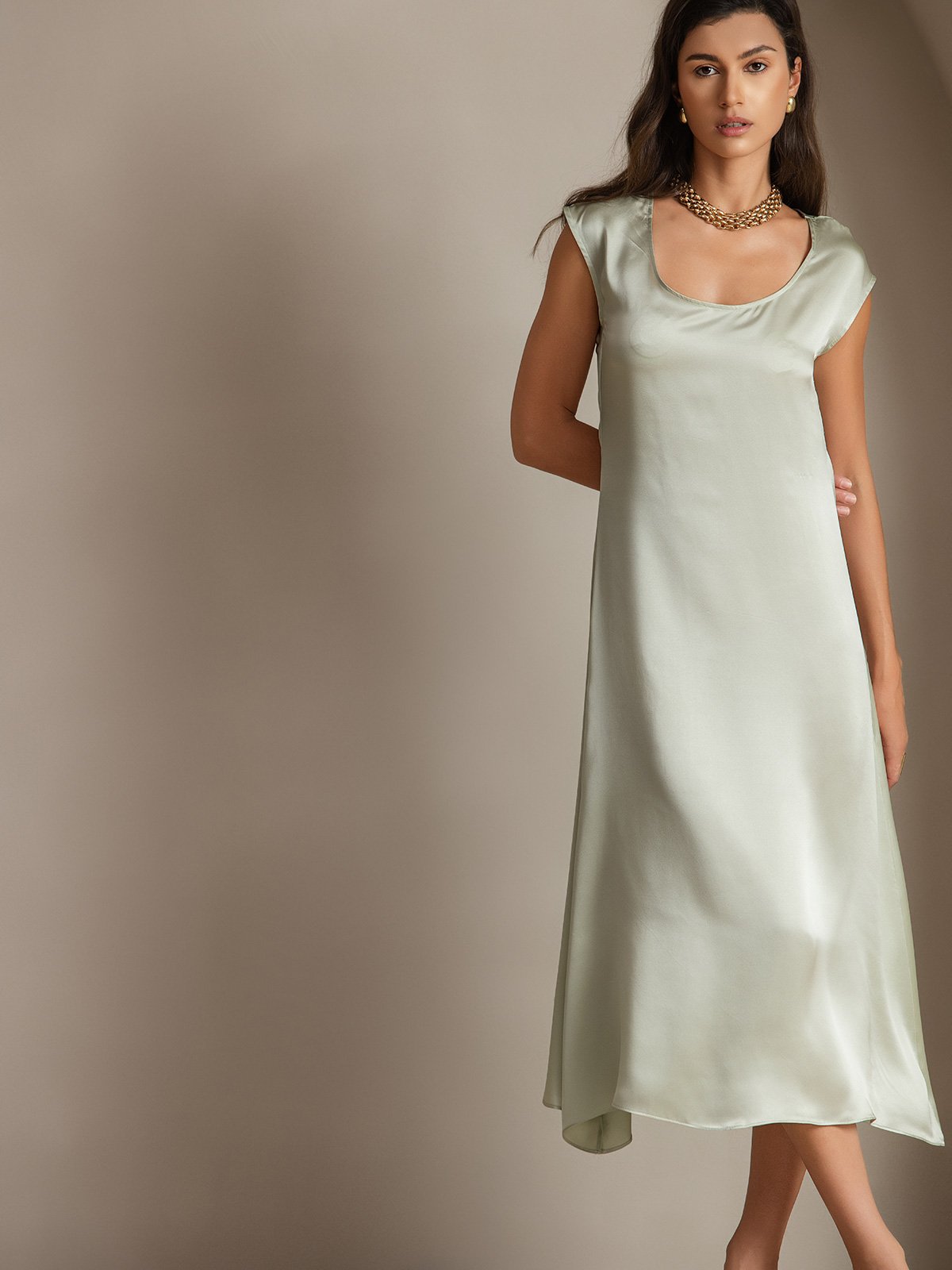 19Momme Silk Cap Sleeve Round Neck Midi Dress