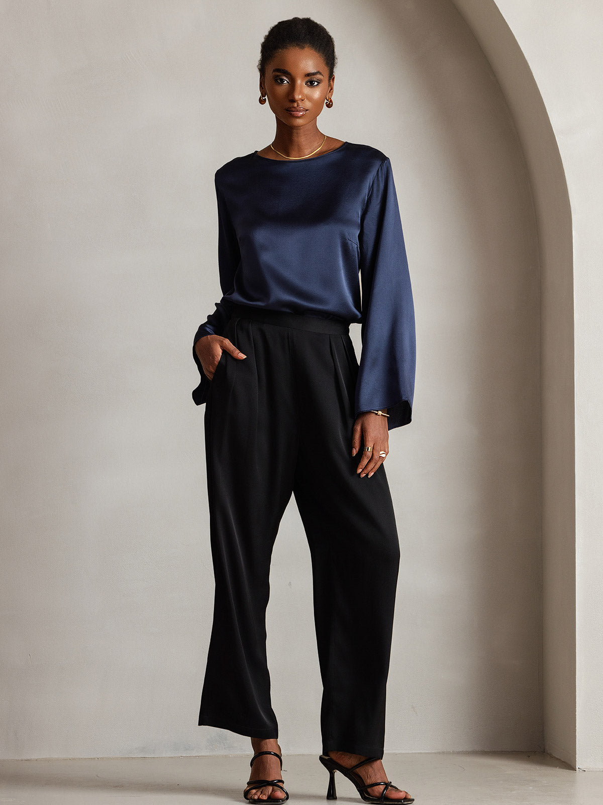 19Momme Silk Bell Sleeve Boat Neck Women's Top