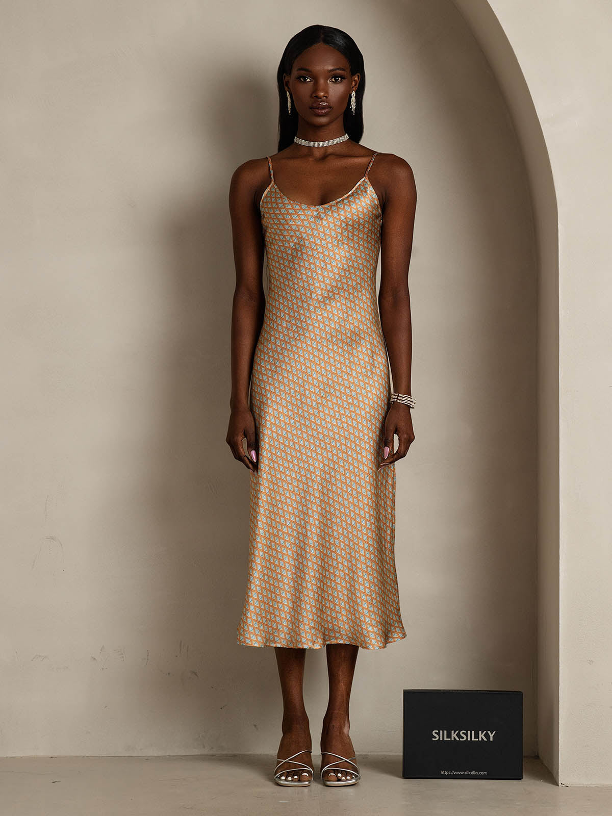 Women's Pure Silk Spaghetti Strap V-neck Midi Nightdress