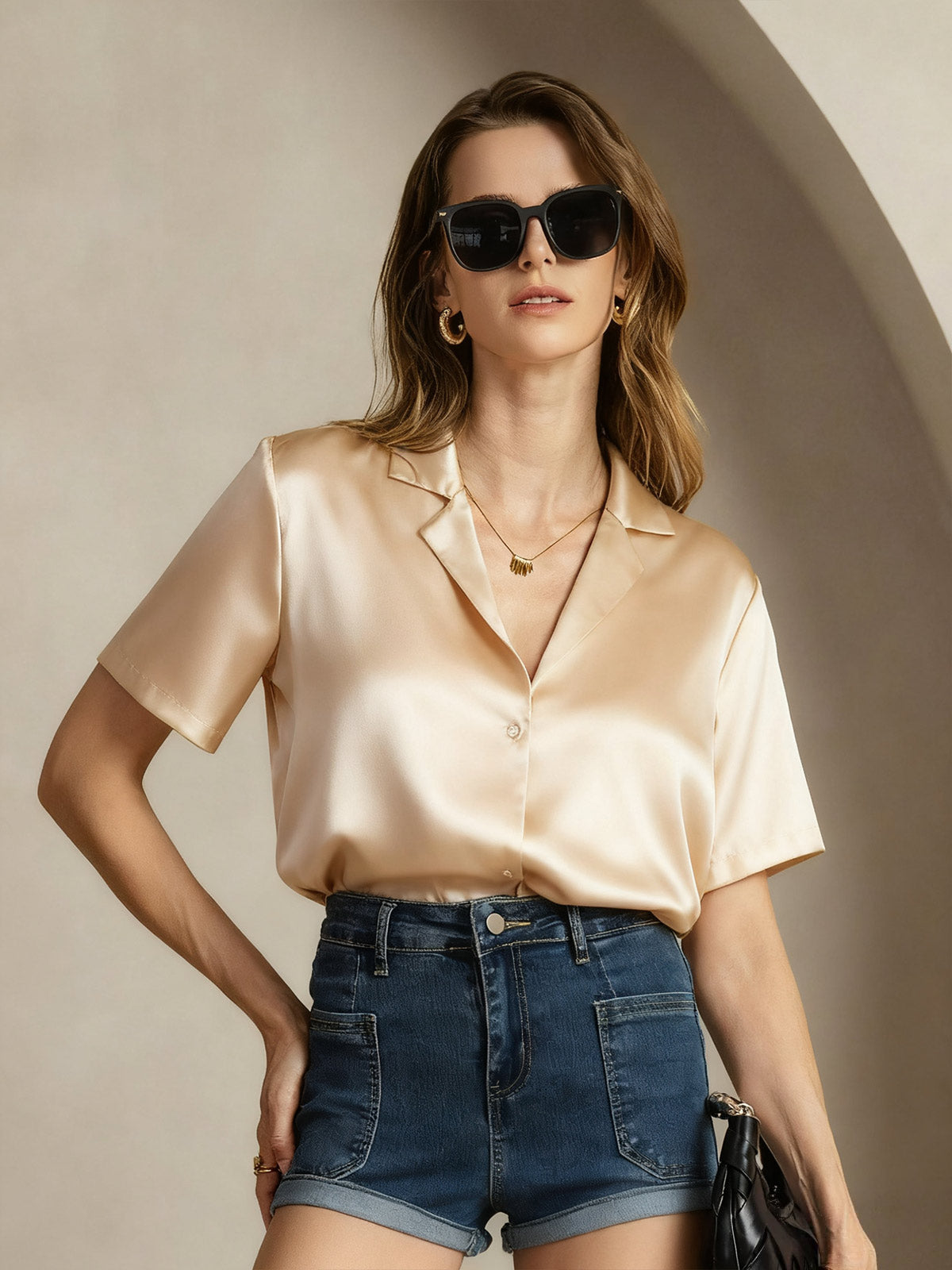 19Momme Silk Short Sleeve Notched Lapel Women's Shirt with Button Up Design