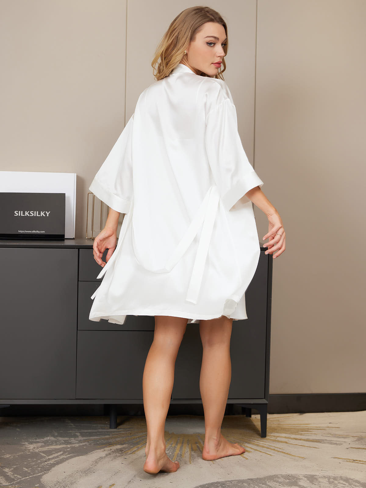 Pure Silk Kimono Dressing Gown & V‑Neck Nightdress Set